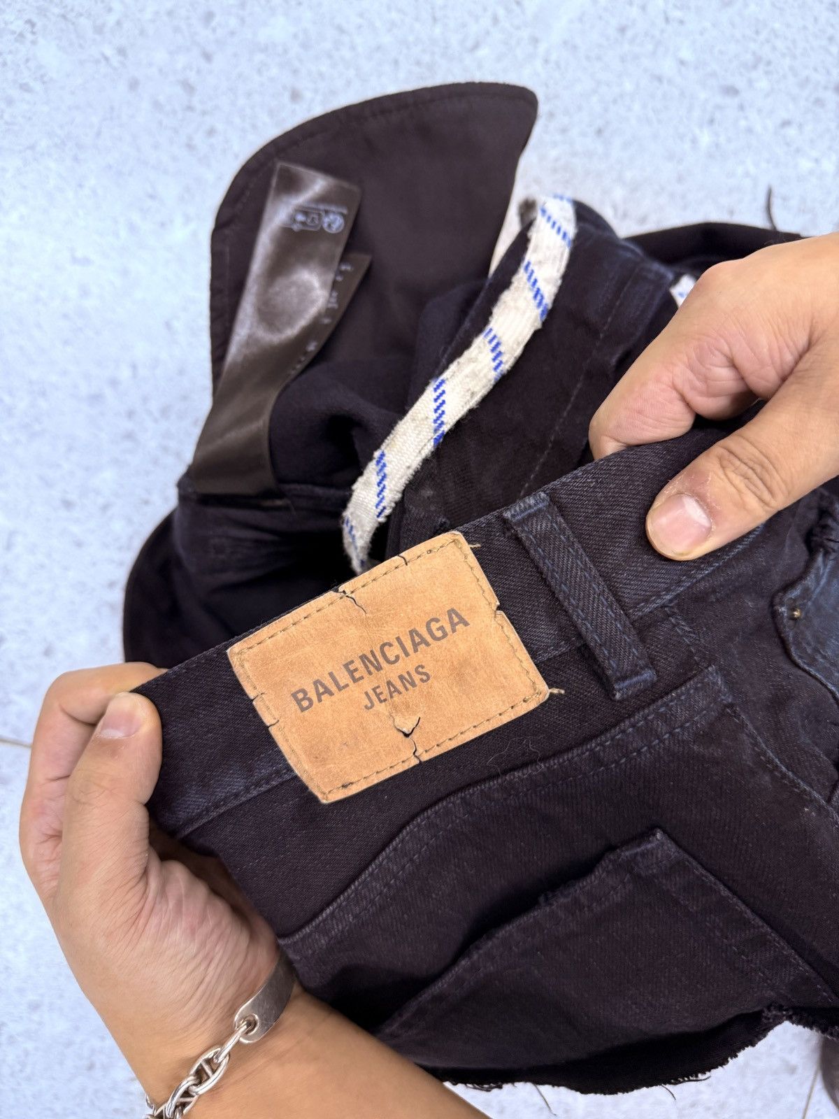 Balenciaga Balenciaga 24FW denim pants Size US 32 / EU 48 - 8 Thumbnail