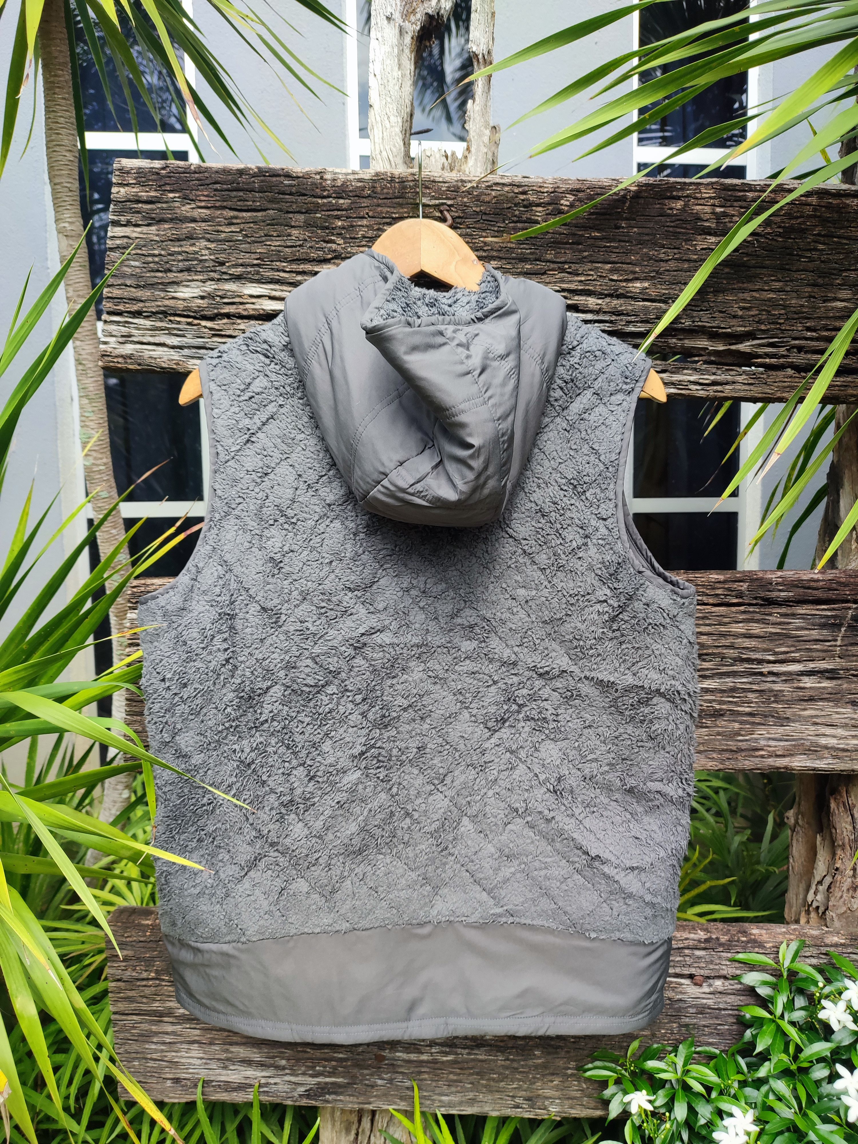 Patagonia 🔥STEAL🔥 Fleece Hooded Vest By Patagonia Size L / US 10 / IT 46 - 6 Thumbnail