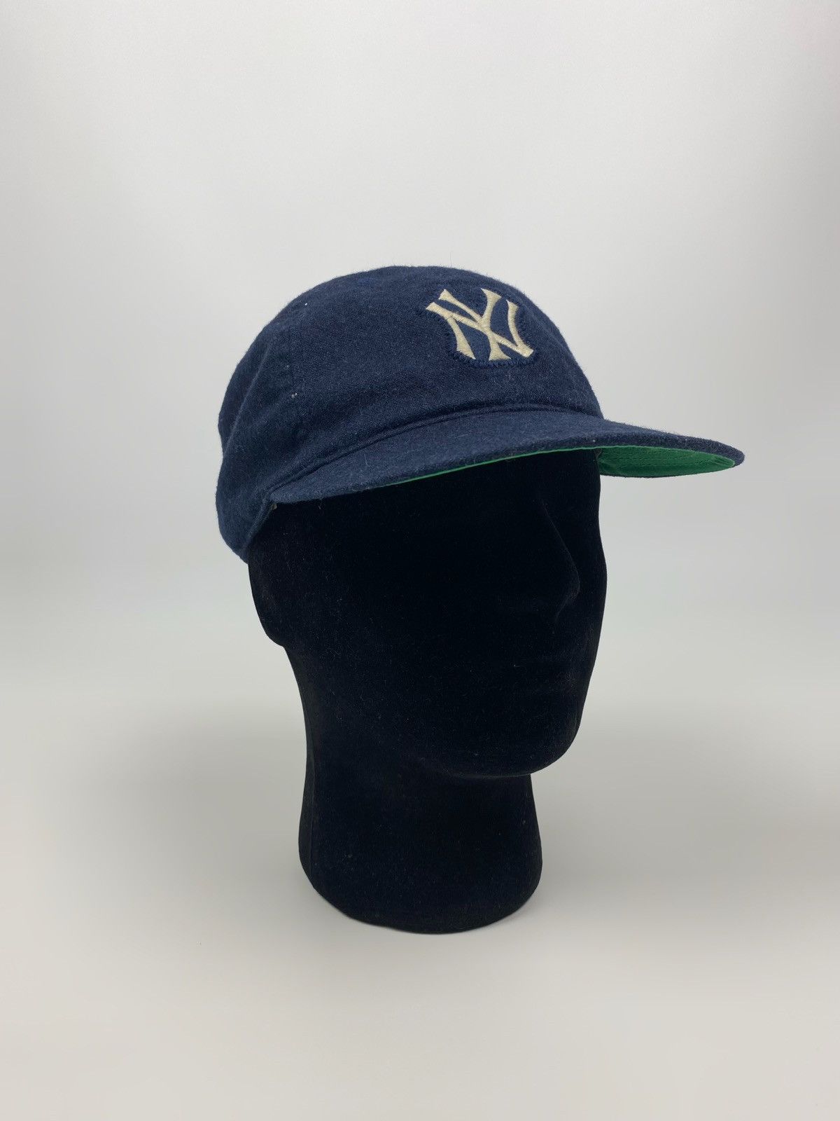 90s New York Yankees Logo 6Panel Cap