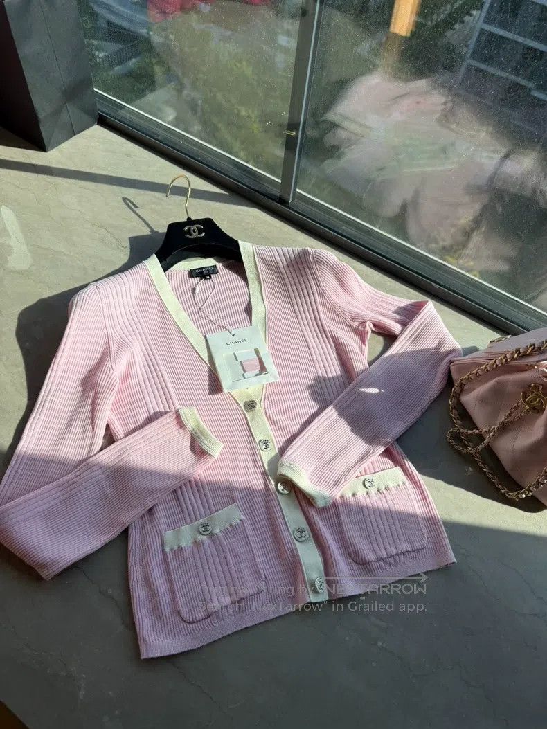 Chanel Chanel 25m beach pink cardigan coat Size XS / US 0-2 / IT 36-38 - 1 Thumbnail
