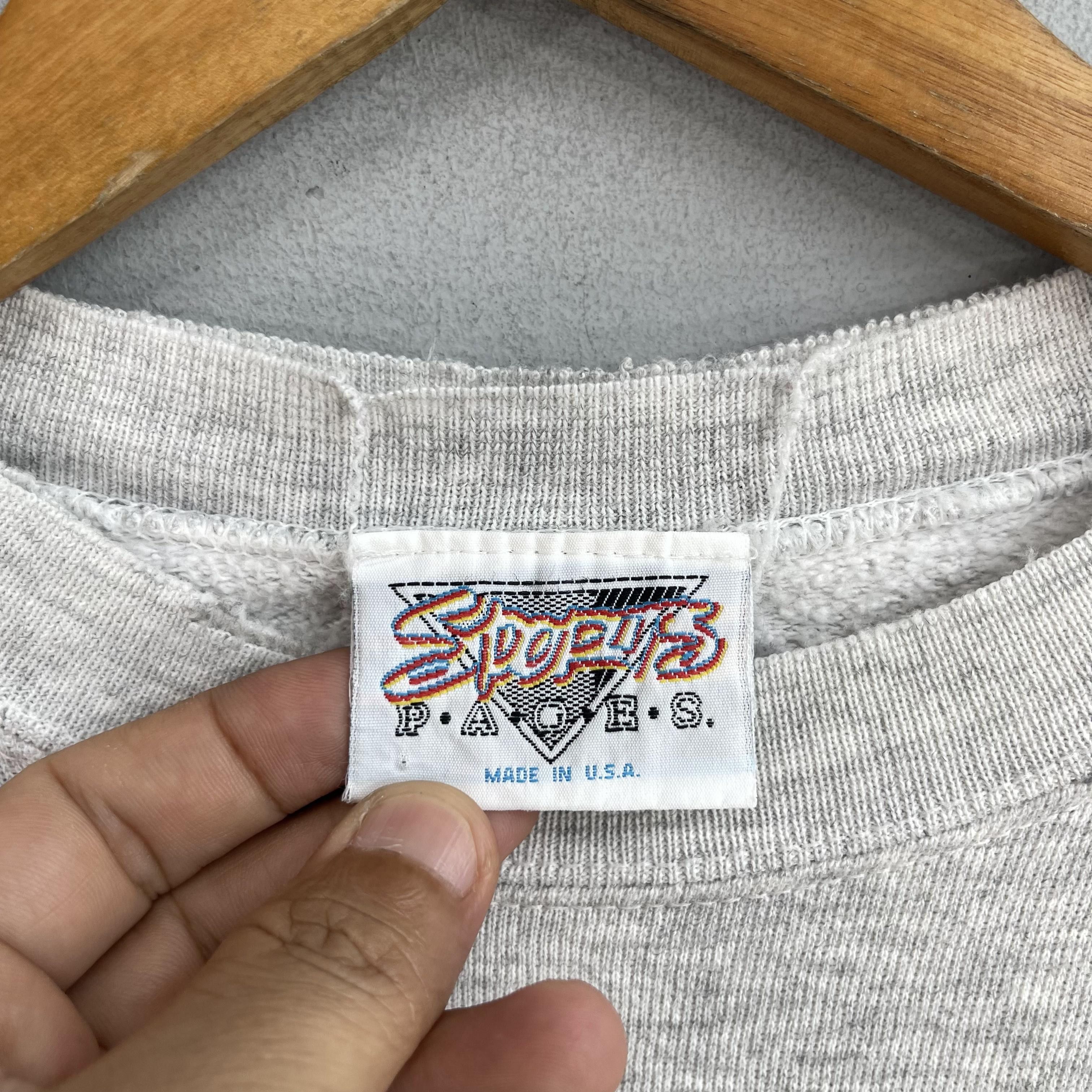 Vintage Vintage McHENRY County Spellout Embrodiery Sweatshirt Size US L / EU 52-54 / 3 - 5 Thumbnail