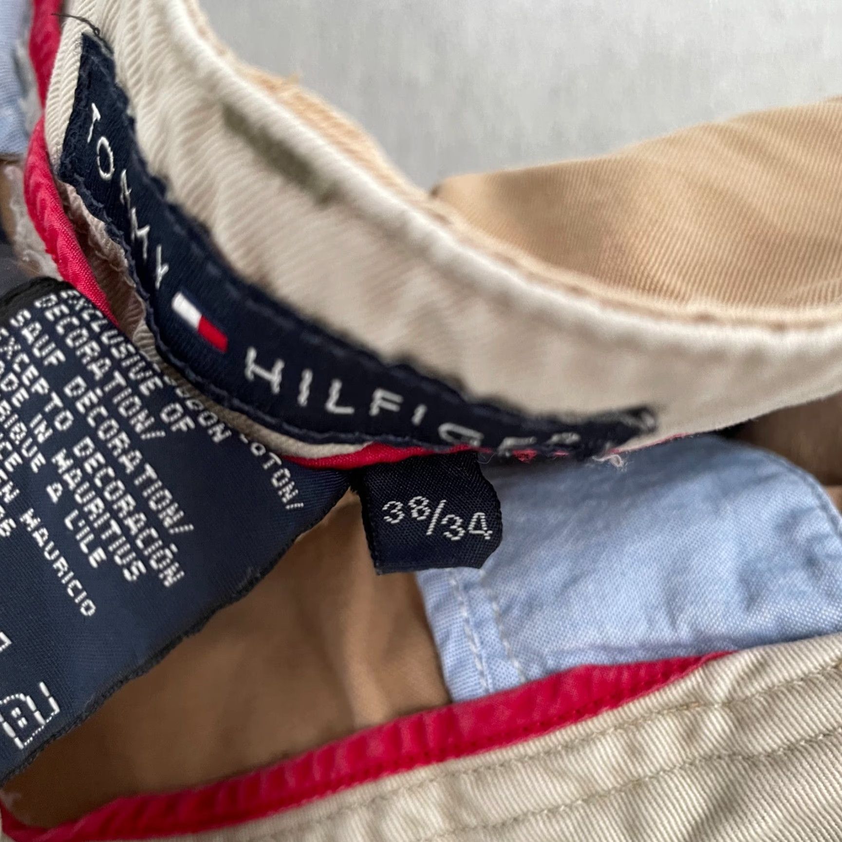 Tommy Hilfiger VINTAGE Tommy Hilfiger Pants Adult 38 Brown Cargo Cargo Pockets Logo Baggy Y2K Mens Size US 38 / EU 54 - 7 Thumbnail