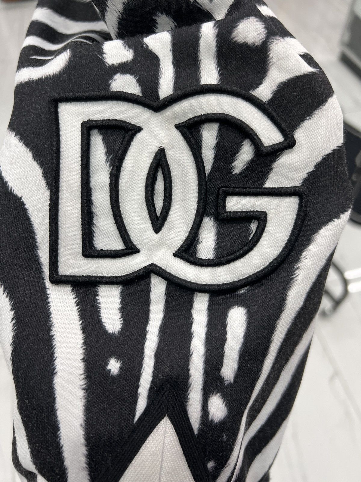 Dolce & Gabbana Dolce & Gabbana Zebra Print Shorts Size US 42 / EU 58 - 3 Thumbnail