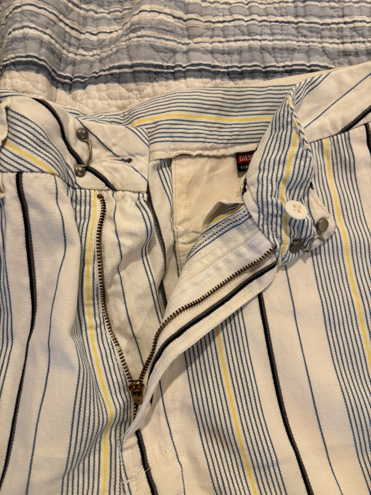 Diesel Vintage diesel pants size 30 Size US 30 / EU 46 - 4 Thumbnail