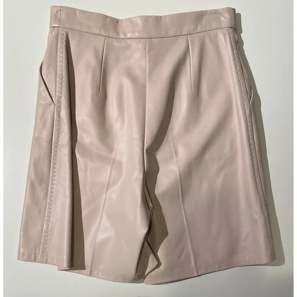 Max Mara Shorts, Max Mara Size 26" / US 2 / IT 38 - 2 Thumbnail