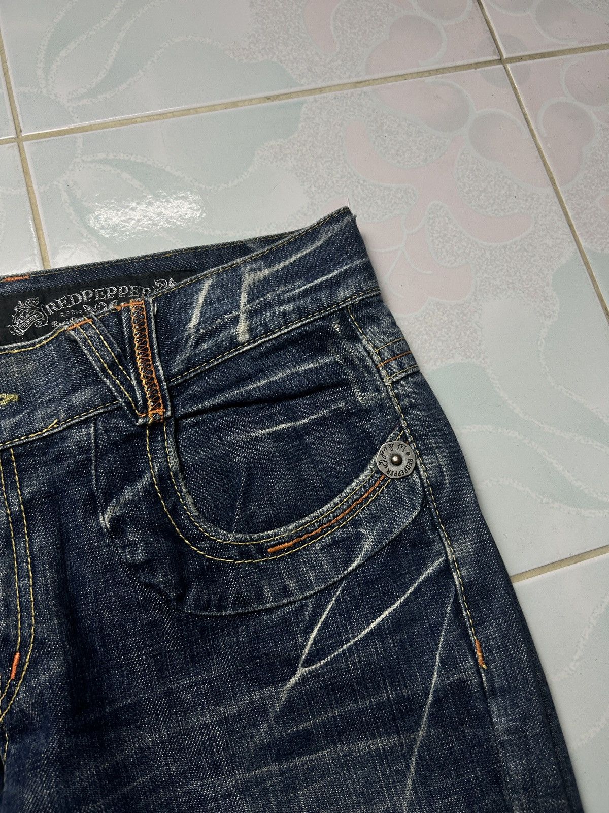 20471120 Vintage Japanese Red Pepper Red Label Denim Jeans Size US 35 - 5 Thumbnail