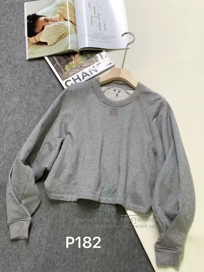 Loewe Round neck batwing long sleeve top