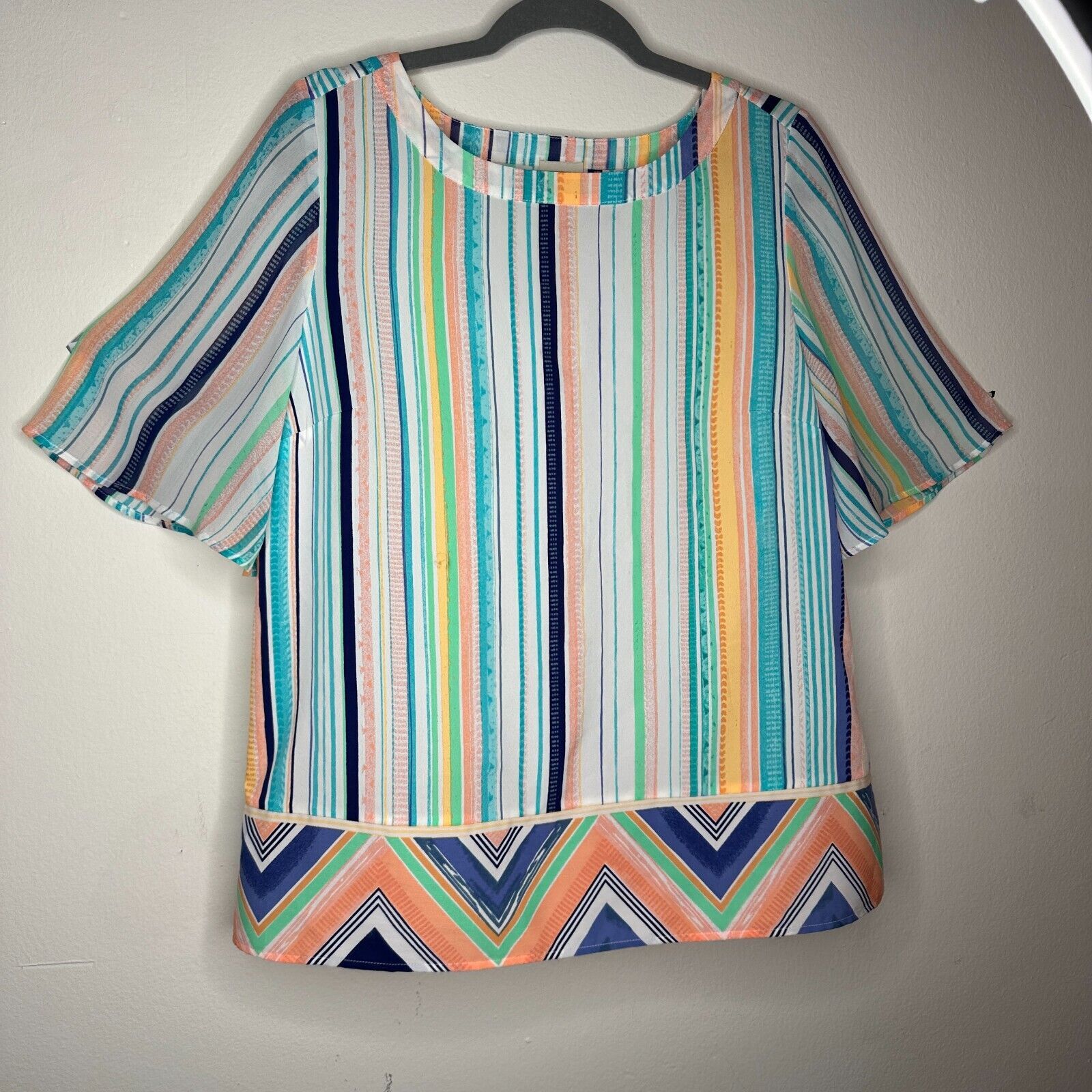 Other Chico's Aqua Peach Aztec Striped Boxy Blouse Short Sleeve 1 Size S / US 4 / IT 40 - 10 Thumbnail