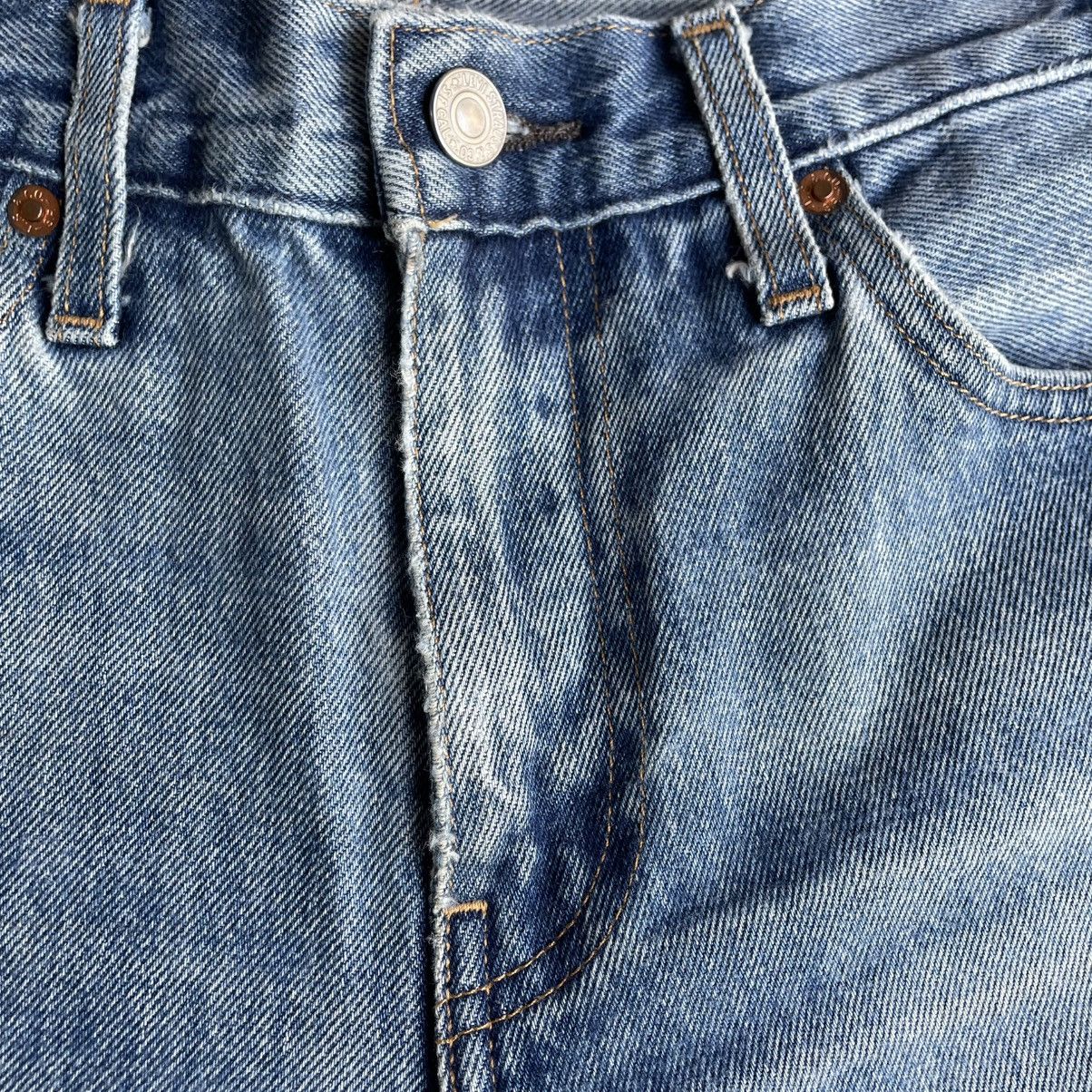 Levi's Vintage Clothing 🔥Vintage Levis 511 Twist Curve Ripped Distress Deim Jeans Size US 32 / EU 48 - 11 Thumbnail