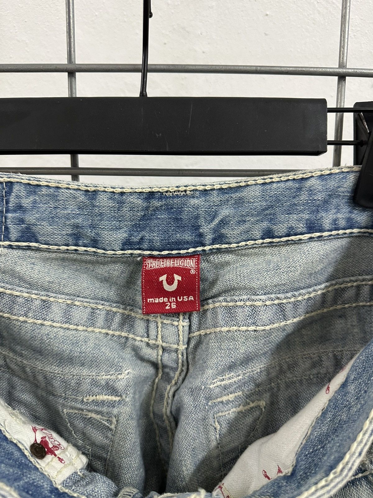 True Religion Rare And Beautiful True Religion Patch Work Flared Jeans Size 26" / US 2 / IT 38 - 17 Thumbnail