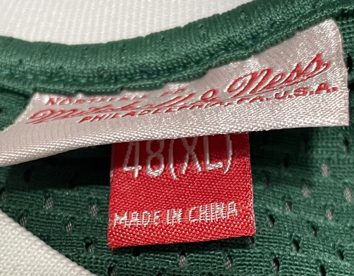 Men's Boston Celtics Larry Bird Mitchell & Ness Classic