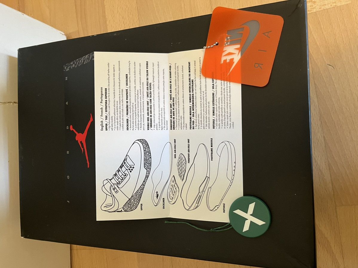 Jordan Brand Air Jordan 3 Retro Size US 10 / EU 43 - 6 Thumbnail