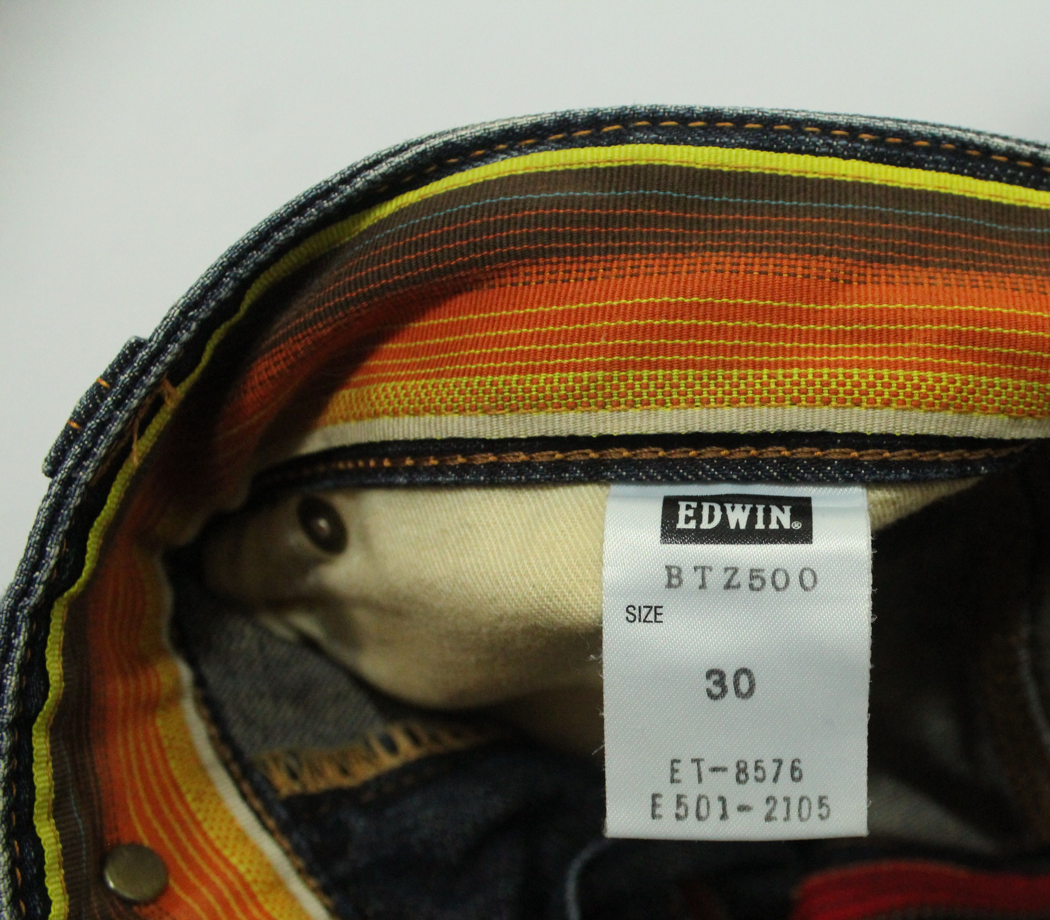 Edwin Flared Distressed EDWIN Denim Cowboy Bootcut Size US 30 / EU 46 - 17 Thumbnail