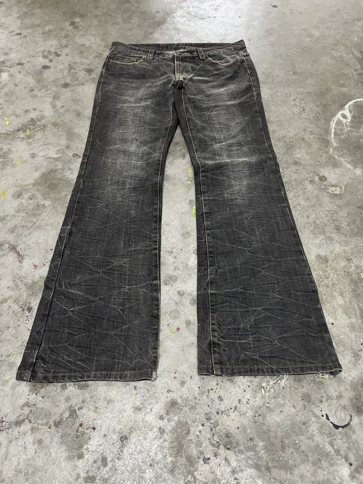 Japanese Brand × Vintage FLARED🔥UNKNOWN DISTRESSED DENIM PANT Size US 33 - 4 Thumbnail