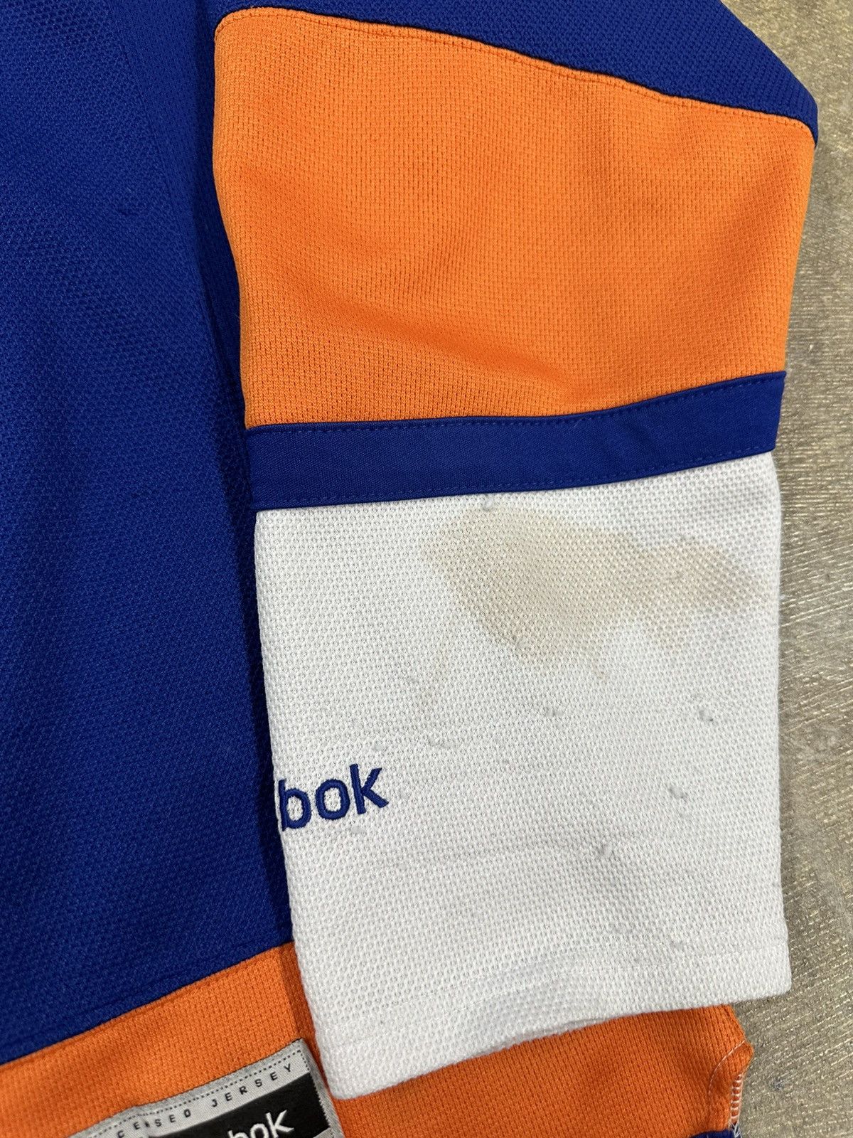 Reebok Vintage Y2K Reebok New York Islanders NHL Hockey Jersey Size US M / EU 48-50 / 2 - 4 Thumbnail