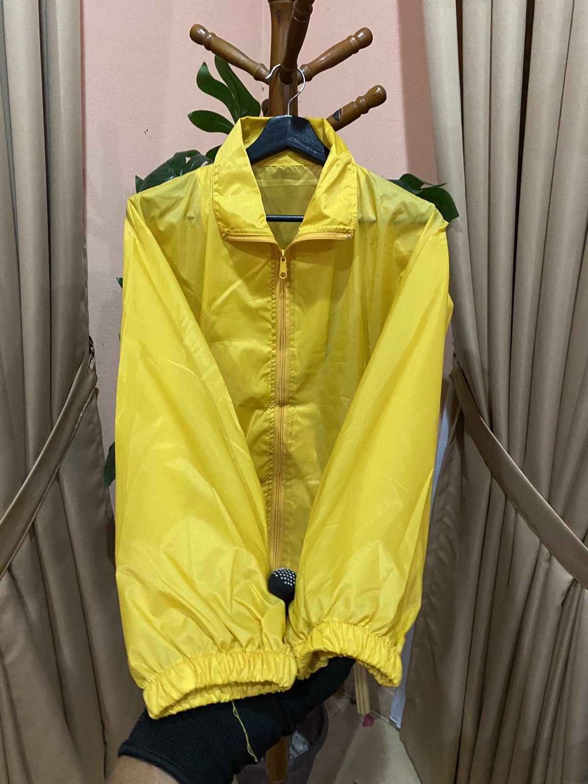 Vintage Toyota 4WD Windbreaker Jacket - Retro Yellow Promotional Size US L / EU 52-54 / 3 - 7 Thumbnail