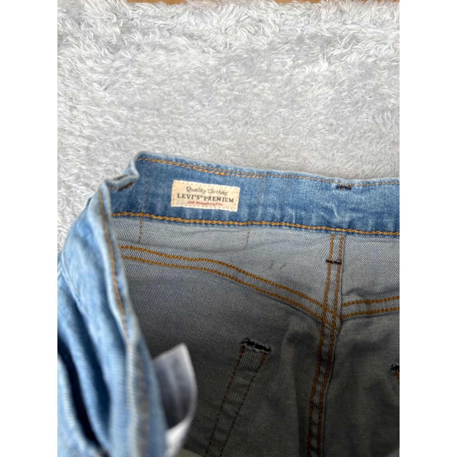 Levi's Levi's Jeans Men 29 Blue Denim Cotton 512 5-Pocket Regular Jeans Distressed Stretch Vintage No Size US 29 - 6 Thumbnail