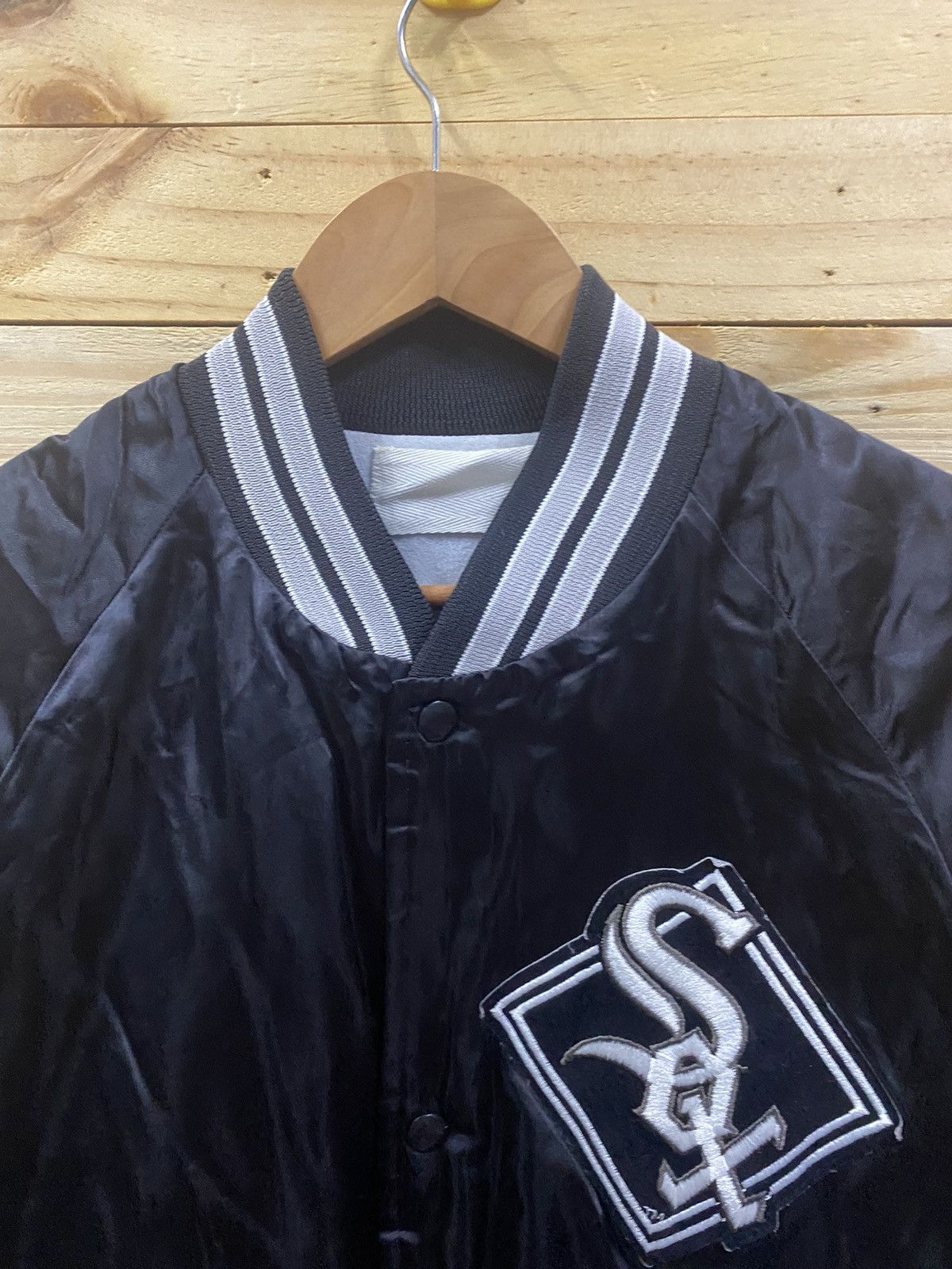 MLB × Vintage Vintage made in usa chicago white sox satin jacket Size US M / EU 48-50 / 2 - 3 Thumbnail