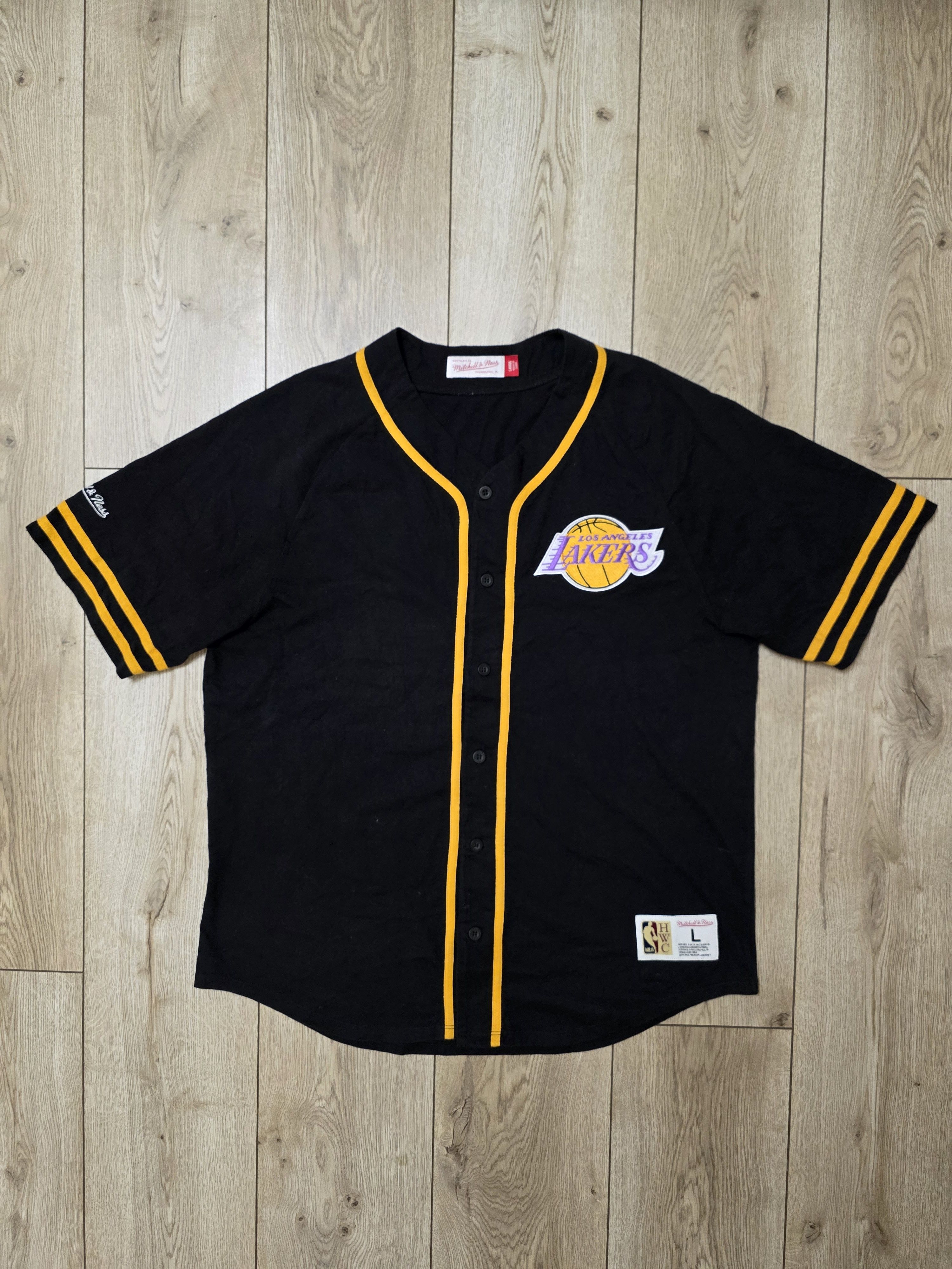 Mitchell & Ness LA LAKERS SHIRT BUTTON BASEBALL SHIRT BLACK BASKETBALL Size US L / EU 52-54 / 3 - 1 Thumbnail
