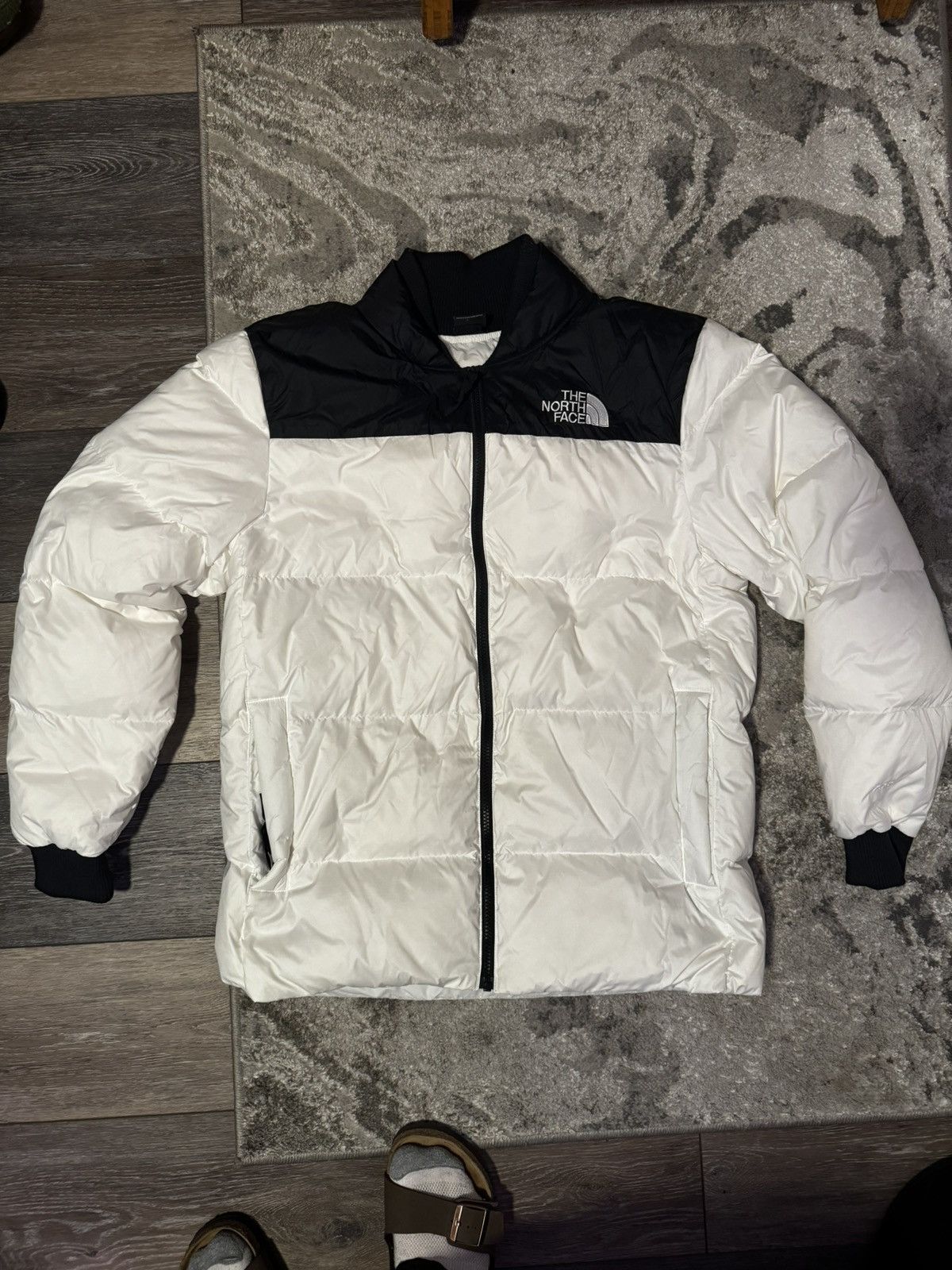 2000s White North Face 700 Womens Puffer Jacket Medium main image 0