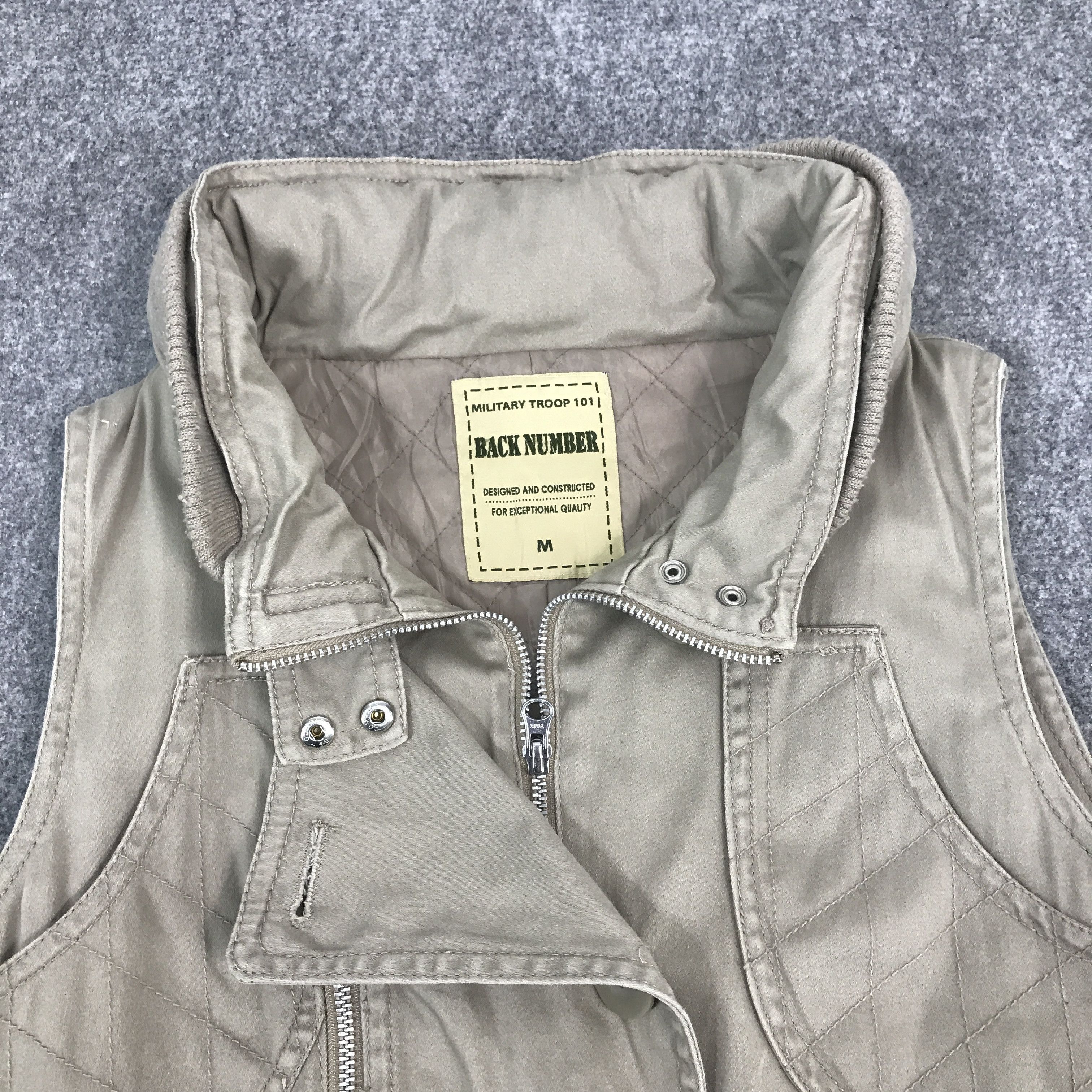 Japanese Brand Rare back number punk style japan vest Size US M / EU 48-50 / 2 - 6 Thumbnail