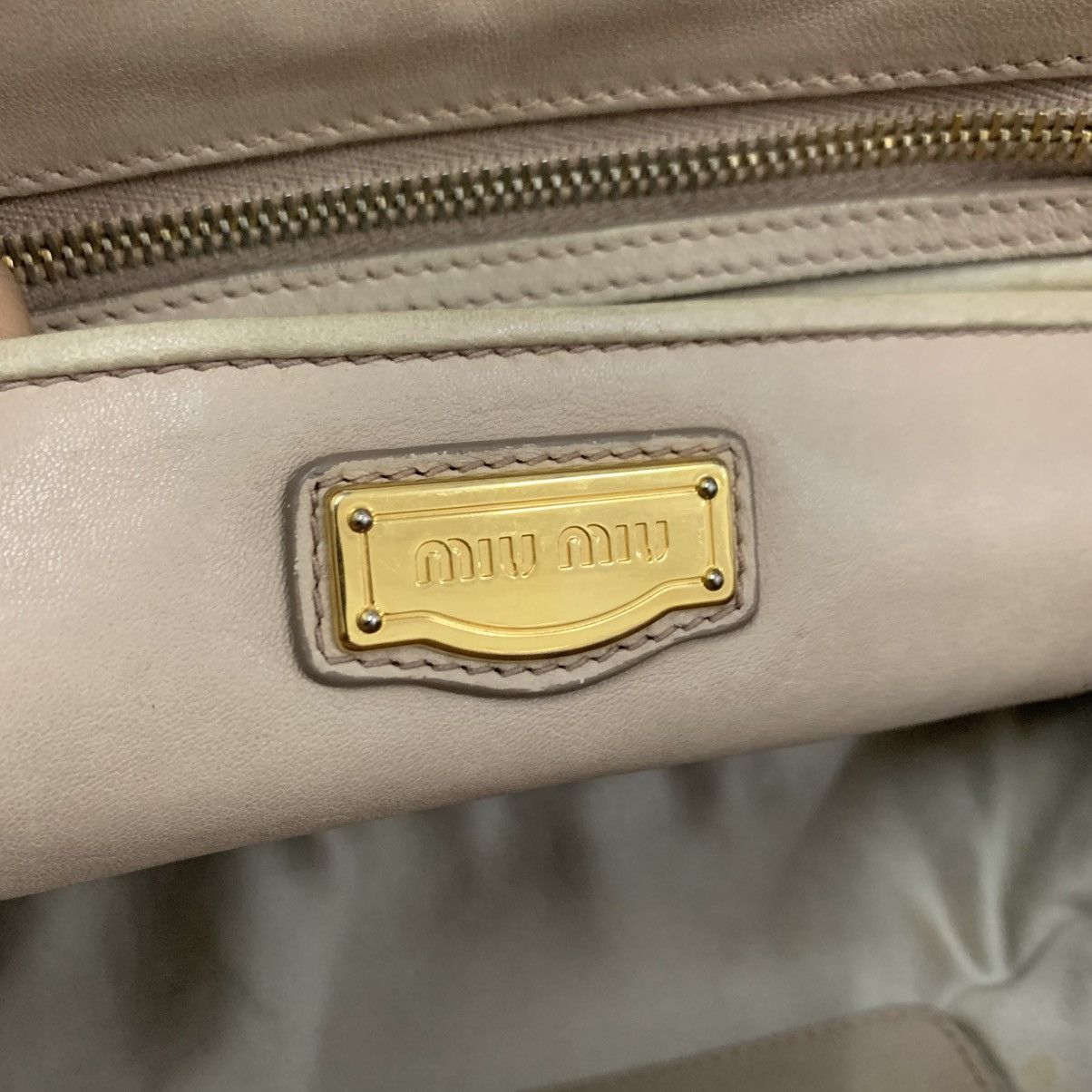 Miu Miu Miu Miu Matelasse Leather Handbag Size ONE SIZE - 12 Thumbnail