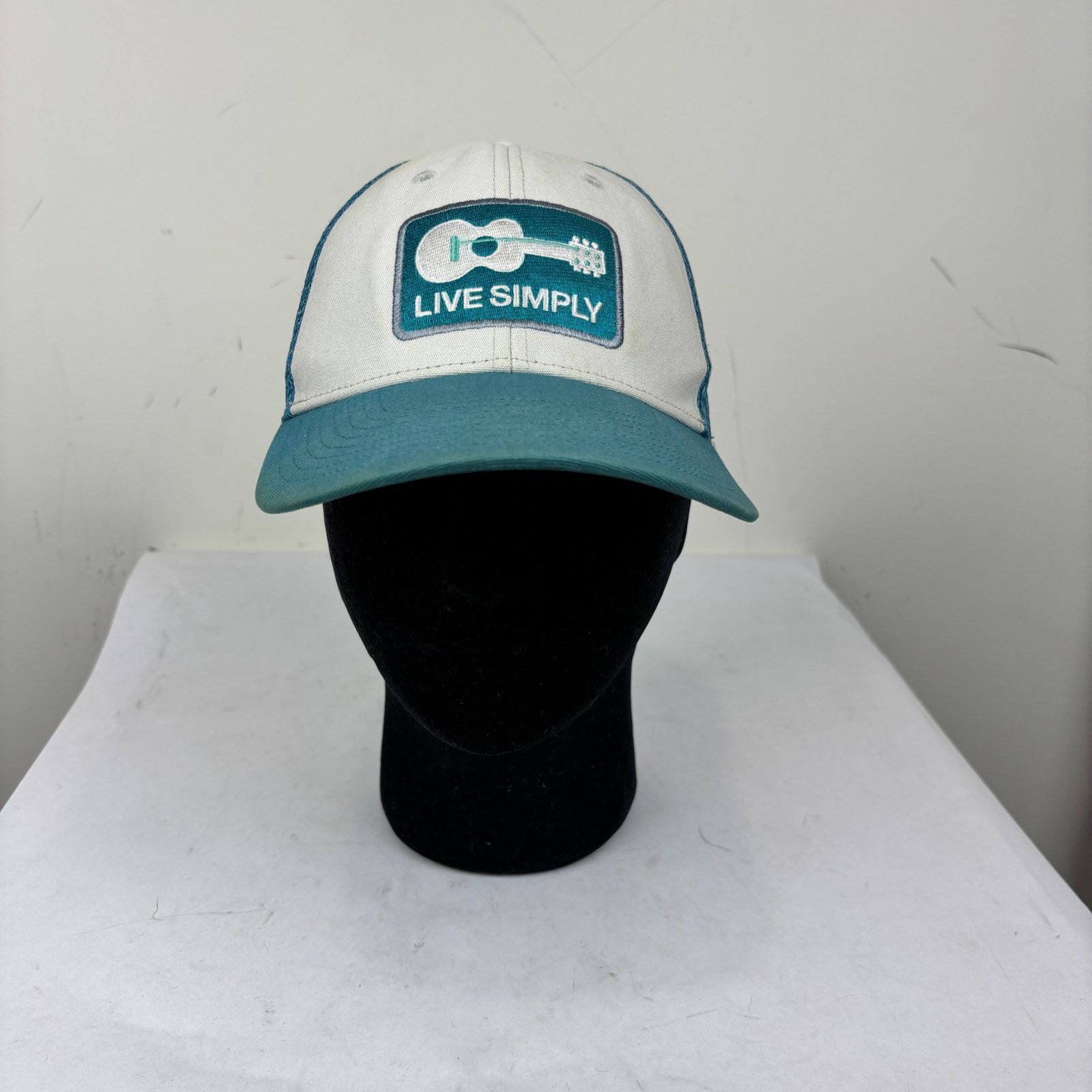 Patagonia Patagonia Live Simply Guitar Mesh LoPro Trucker Snapback Hat Size ONE SIZE - 2 Thumbnail