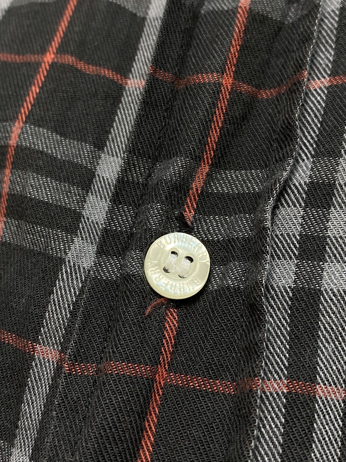 Burberry × Designer × Vintage Burberry grey checkered shirt nova check vintage Y2K luxury Size US S / EU 44-46 / 1 - 4 Thumbnail