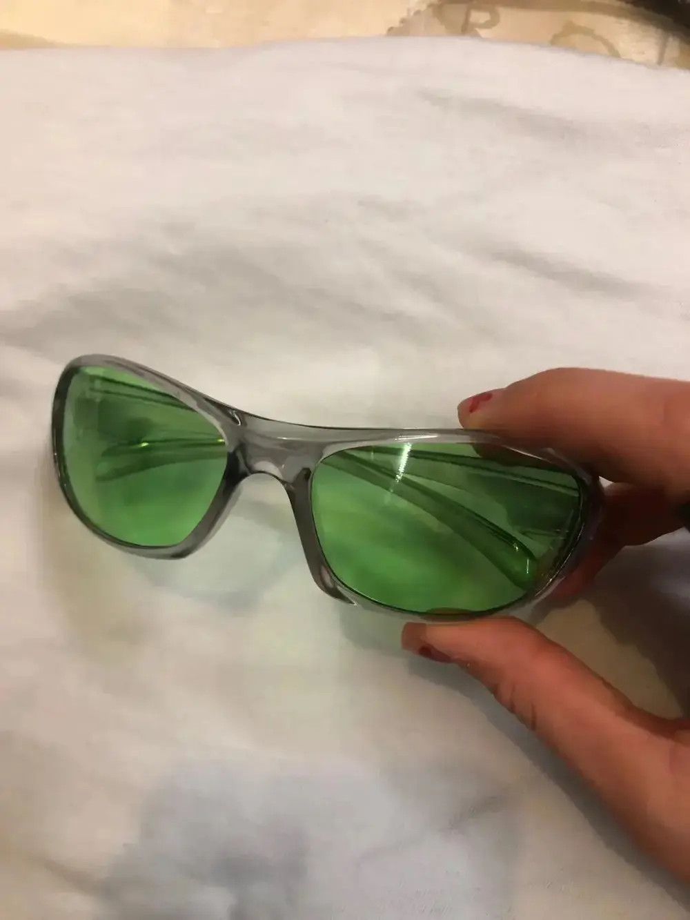 Electric Visual × Vintage Green vintage futuristic sunglasses y2k Size ONE SIZE - 4 Thumbnail