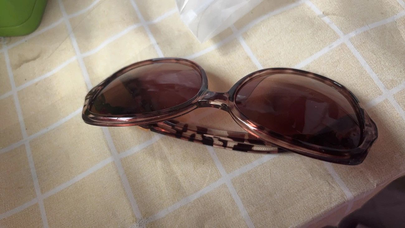 Other Oversized UV-Protection Fashion Sunglasses Size ONE SIZE - 6 Thumbnail