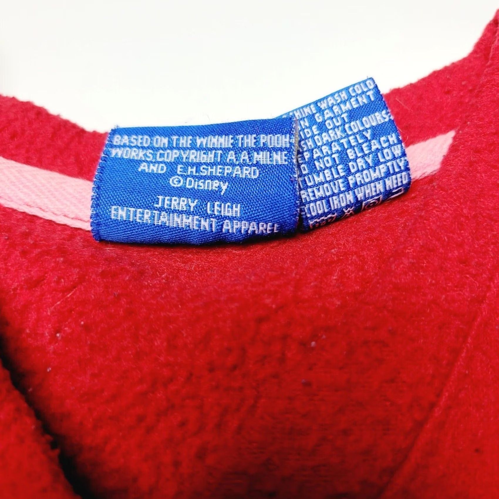 Disney VINTAGE Disney Women’s Pullover V-neck Fleece Red 90s Pooh Collection S Sweater Womens Size S / US 4 / IT 40 - 6 Thumbnail