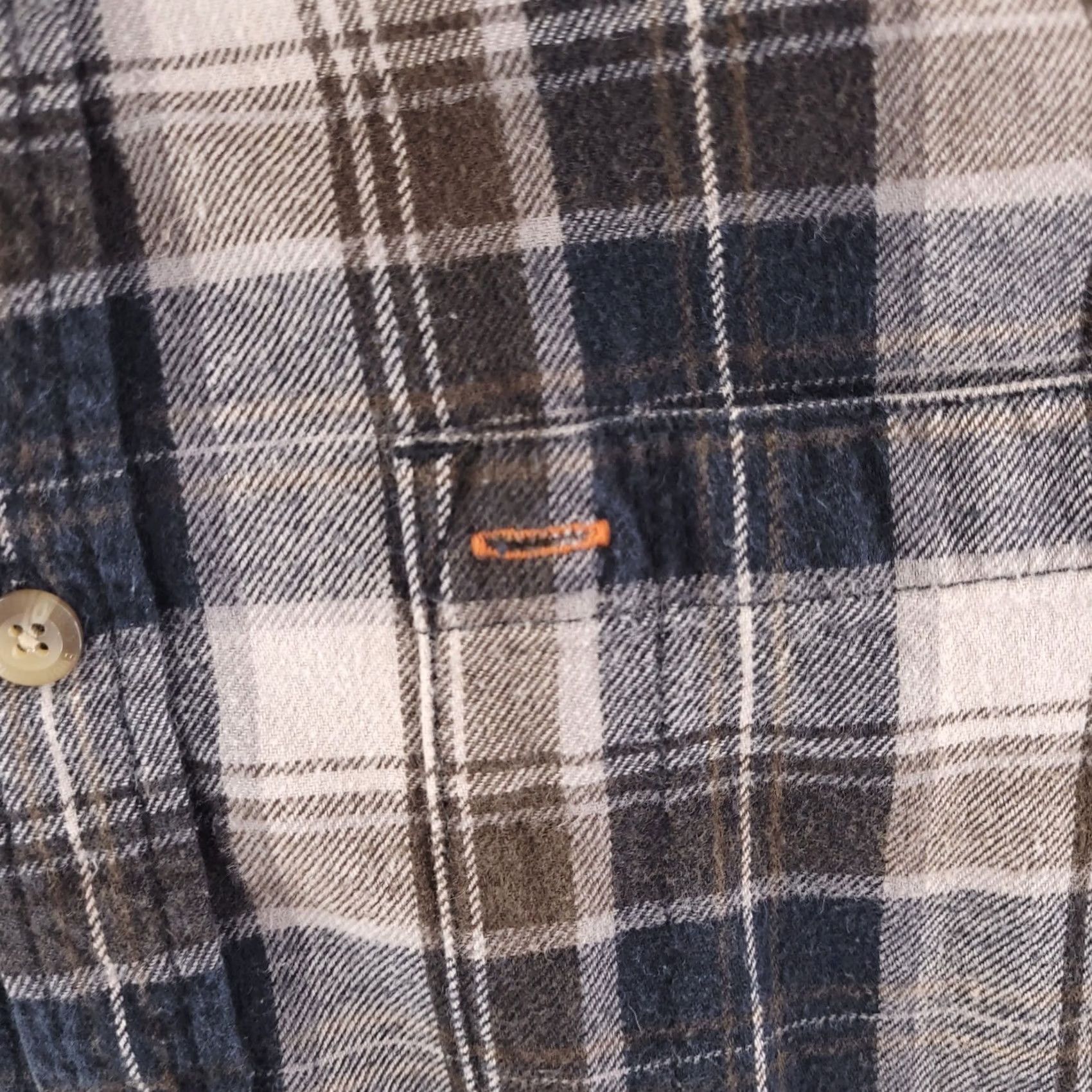 Eddie Bauer Eddie Bauer Shirt Mens XL Brown Plaid Flannel Long Sleeve Button-Up Size US XL / EU 56 / 4 - 2 Thumbnail