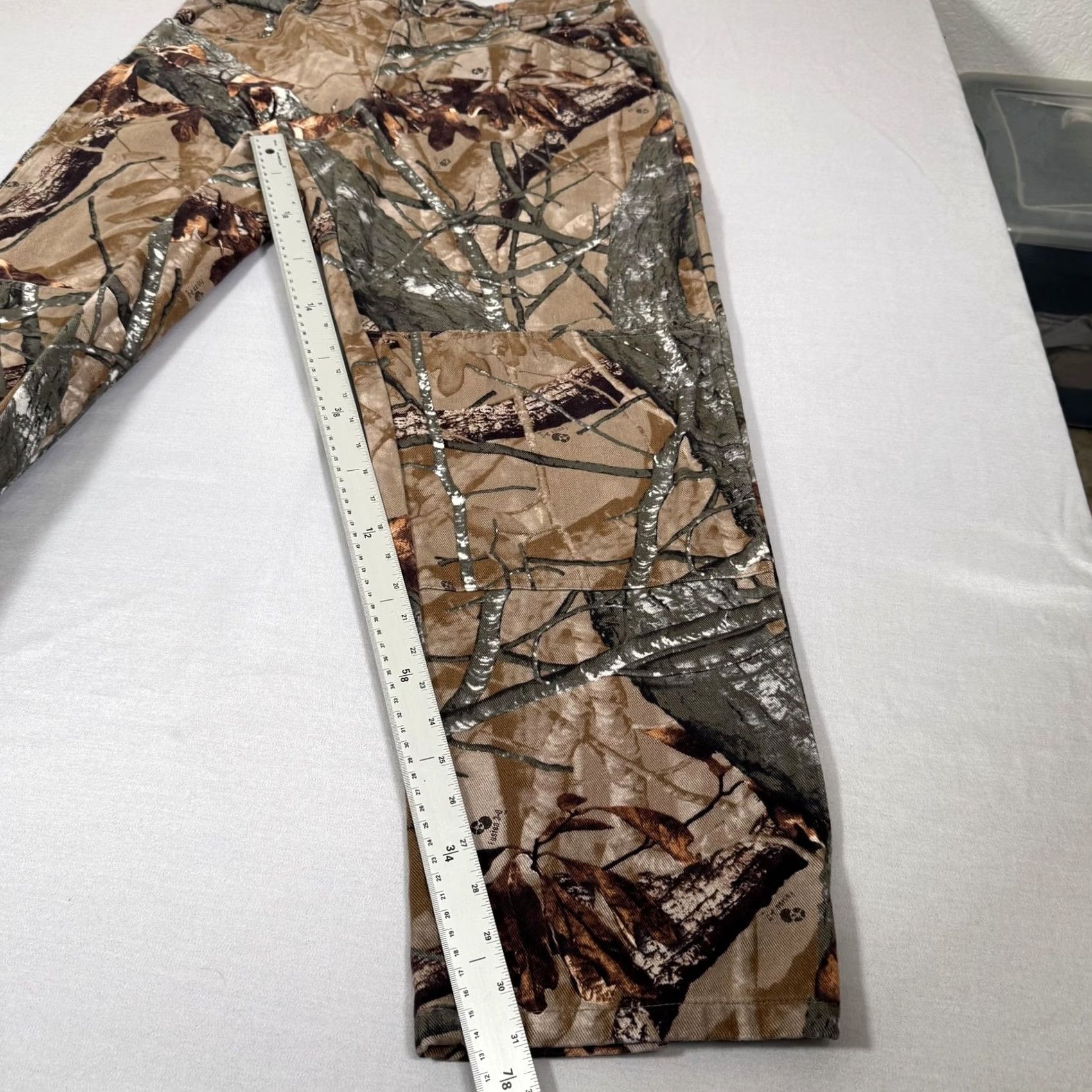 Wrangler Wrangler Jeans Mens 38x32 Camouflage Denim Straight Leg 5-Pocket Brown Green 3D Camo Hunting Authentic Jeans Mens Regular Size 38x32 Size US 38 / EU 54 - 6 Thumbnail