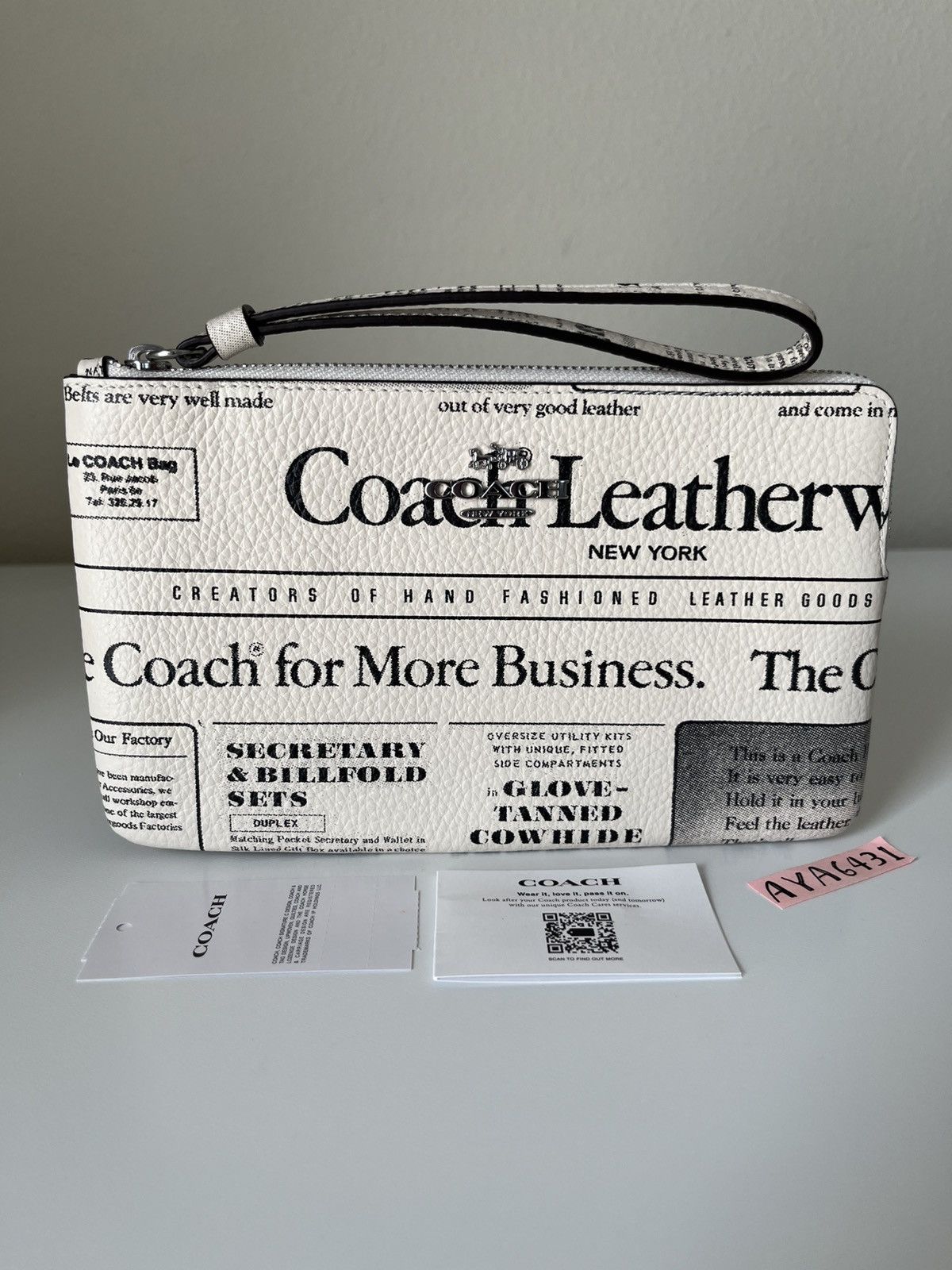 Coach Coach Large Corner Zip Wristlet With Newspaper Print Size ONE SIZE - 1 Thumbnail