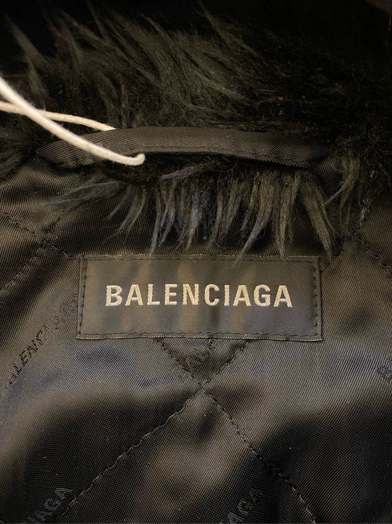 Balenciaga Balenciaga size 44 Heavy zipper fur coat Size M / US 6-8 / IT 42-44 - 6 Thumbnail