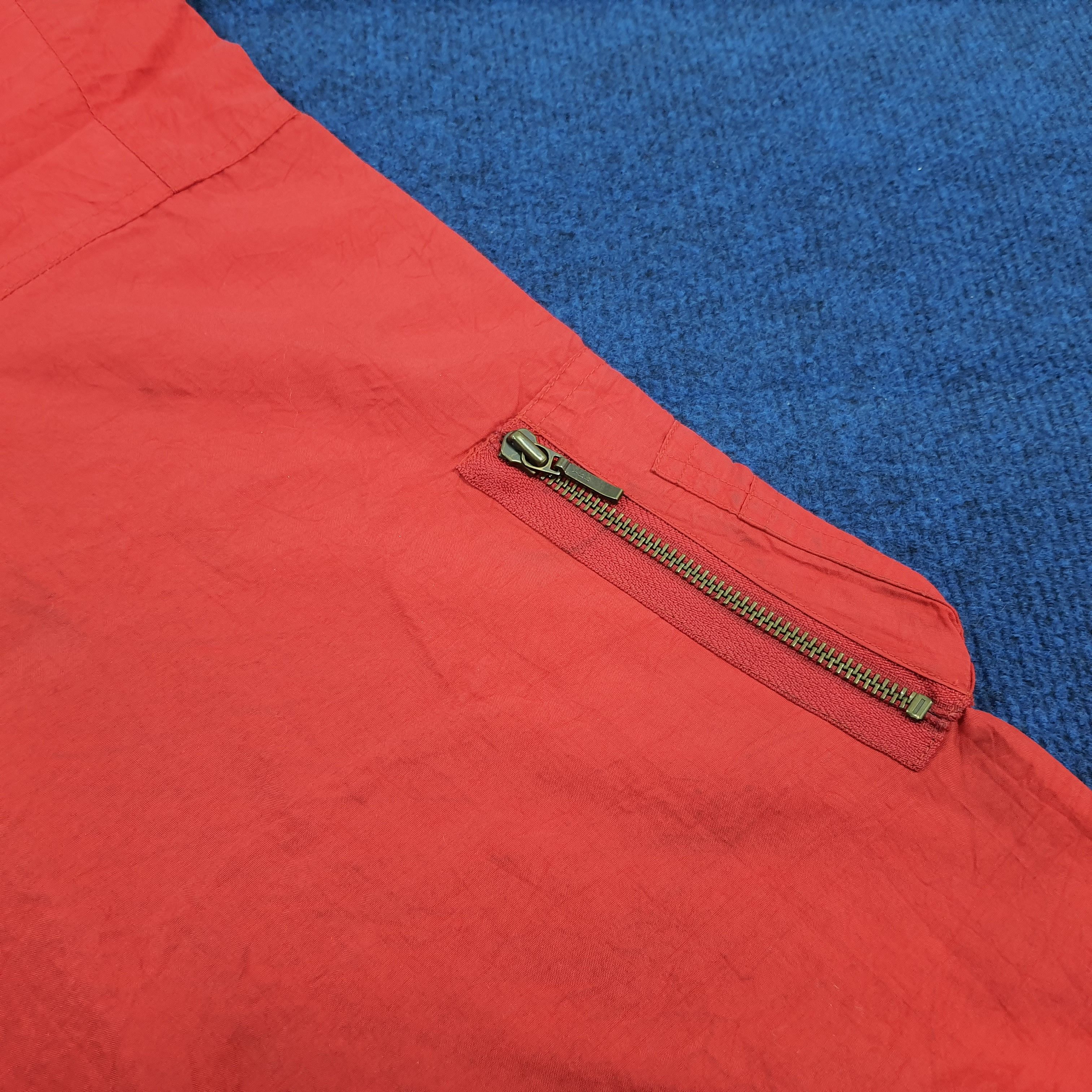 Japanese Brand Vintage 90s Toyota TRD Racing Jacket Red Bomber C300N2 Size US L / EU 52-54 / 3 - 6 Thumbnail