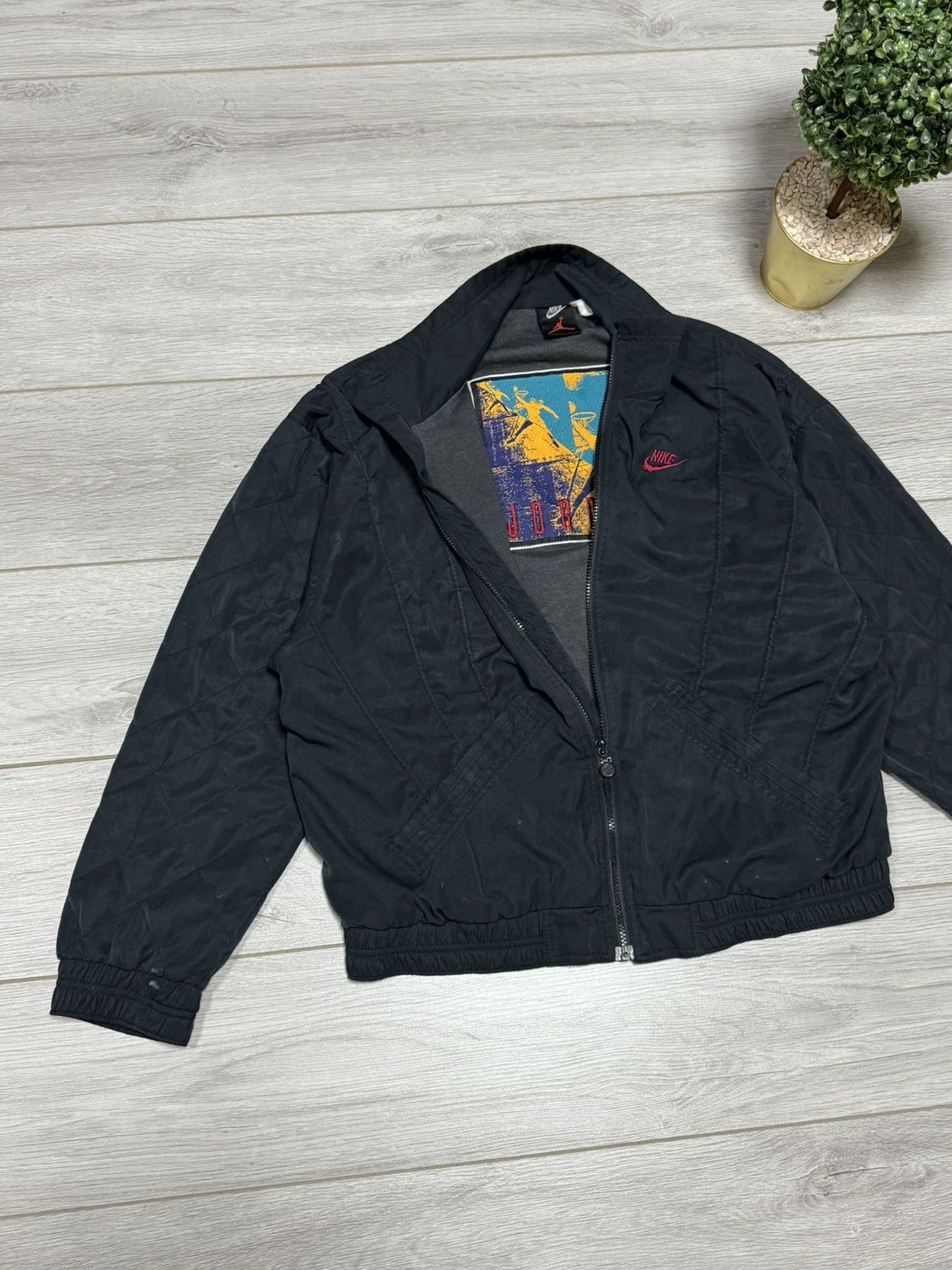 Jordan Brand Nike Jordan vintage 90s big logo jacket zip 1990 Size US XL / EU 56 / 4 - 2 Thumbnail