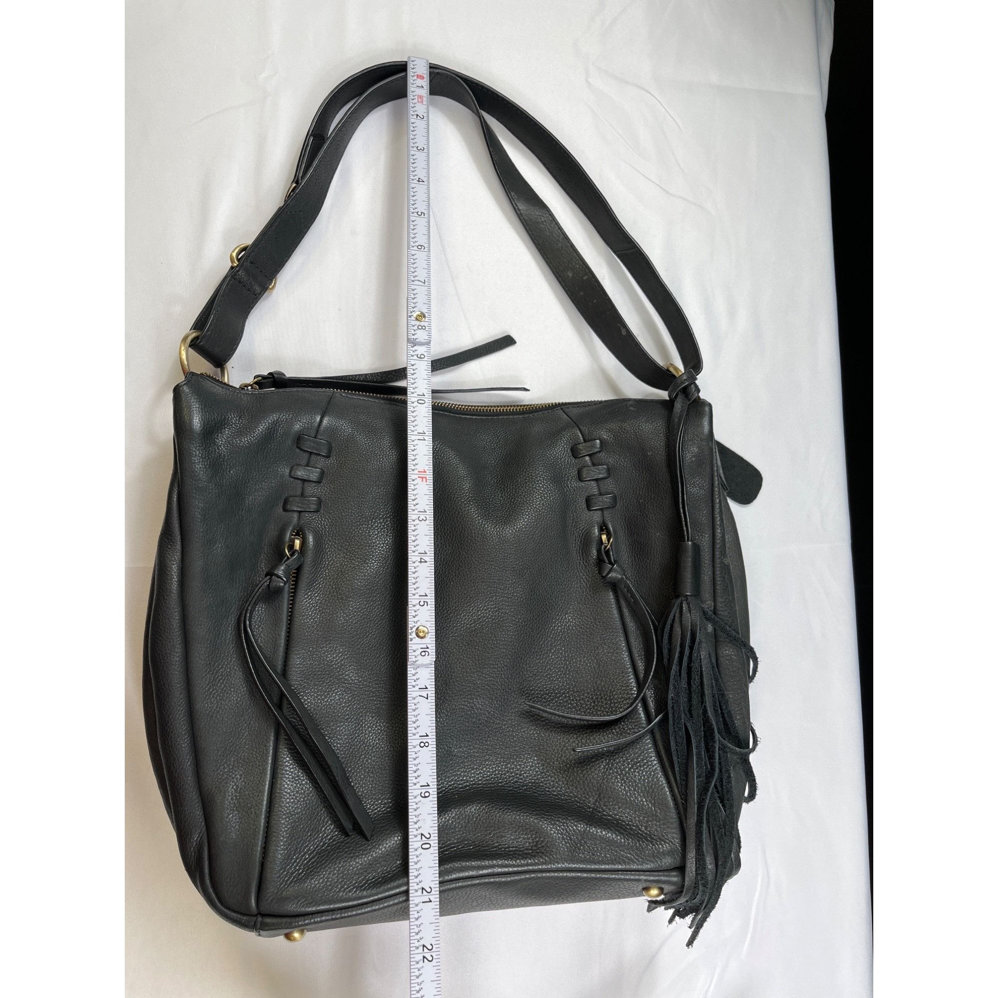 Wilsons Leather Wilsons Leather Large Black Shoulder Bag SKU 7536 Size ONE SIZE - 14 Thumbnail