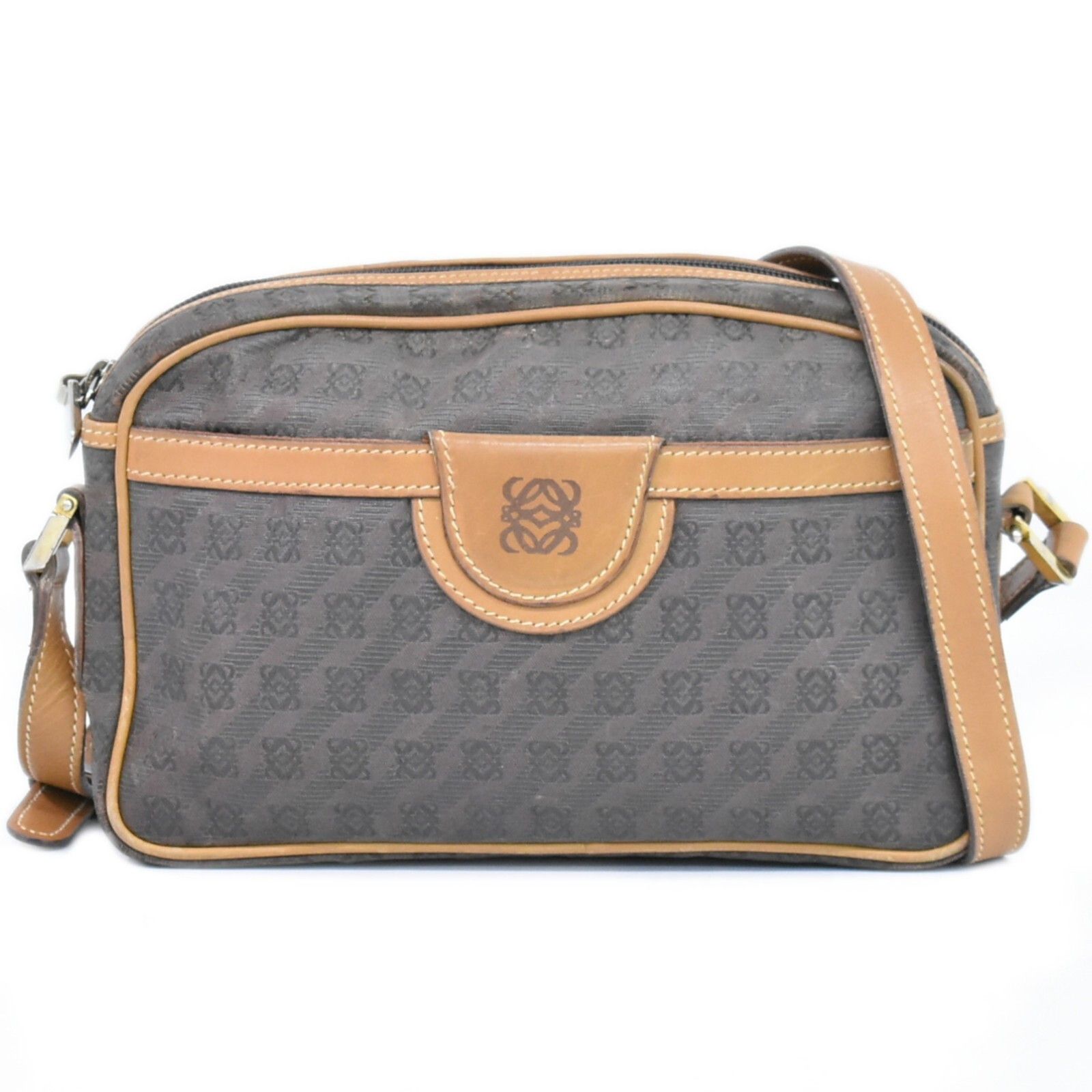 Loewe Loewe Anagram Shoulder Bag Canvas Size ONE SIZE - 1 Thumbnail