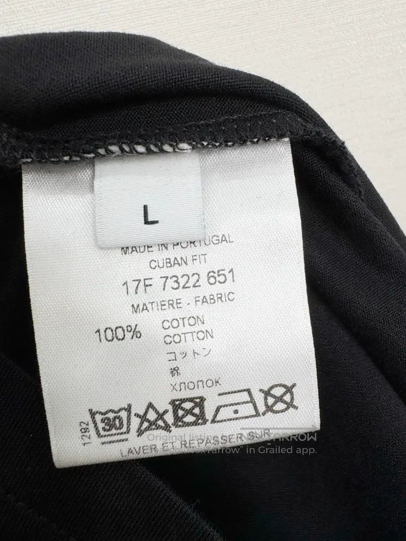 Givenchy Givenchy Classic shark pattern short sleeve L Size US L / EU 52-54 / 3 - 4 Thumbnail