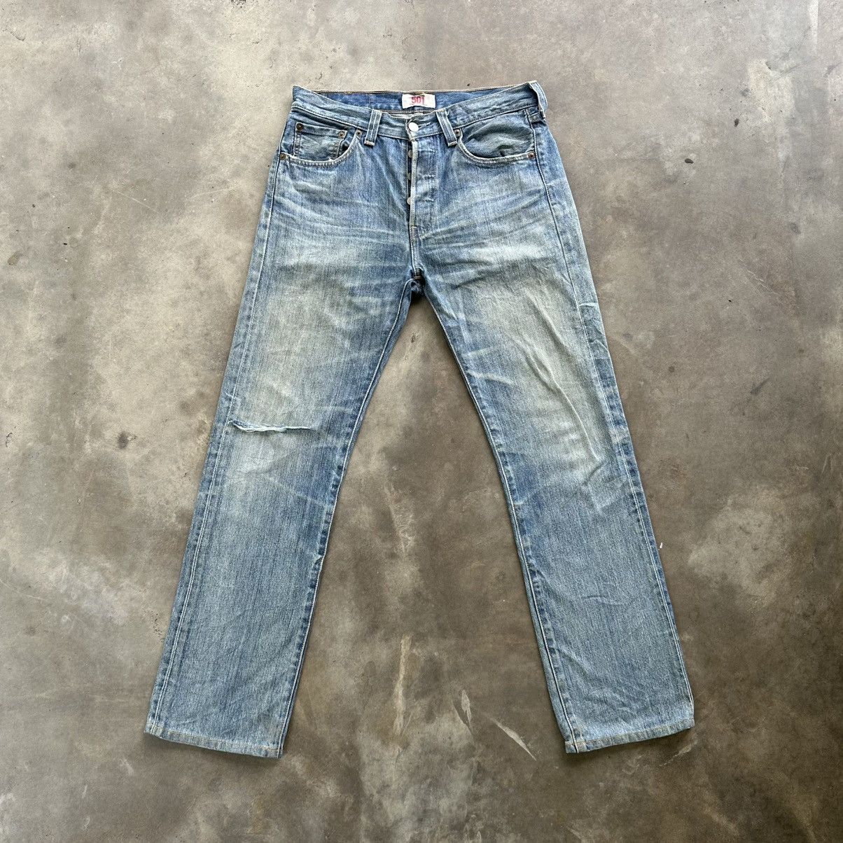 Japanese Brand Vintage Levi’s 501 Distressed Faded Denim Jean Pant Size US 30 / EU 46 - 1 Thumbnail