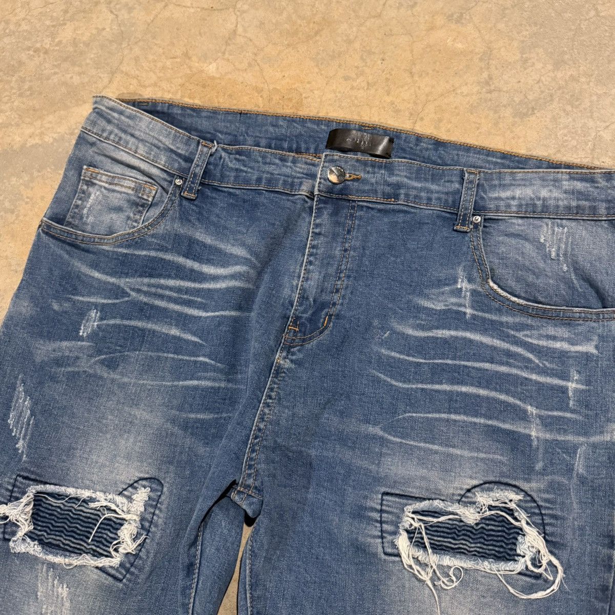 Amiri Amiri MX1 Thrasher Leather Biker Patch Faded Slim Jeans Size US 40 / EU 56 - 5 Thumbnail