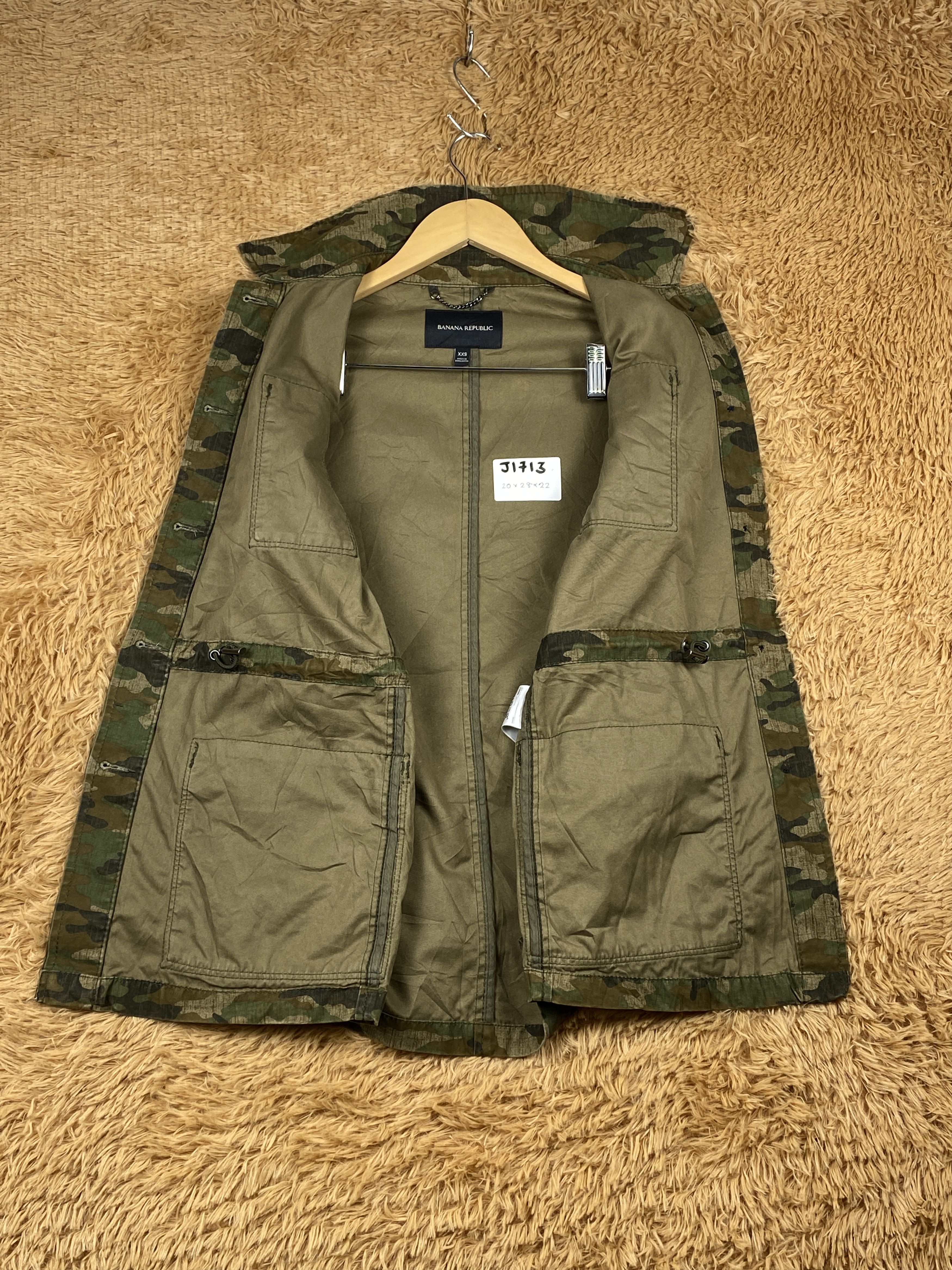 Banana Republic Vintage Banana Republic Camouflage Jacket J1713 Size US S / EU 44-46 / 1 - 6 Thumbnail