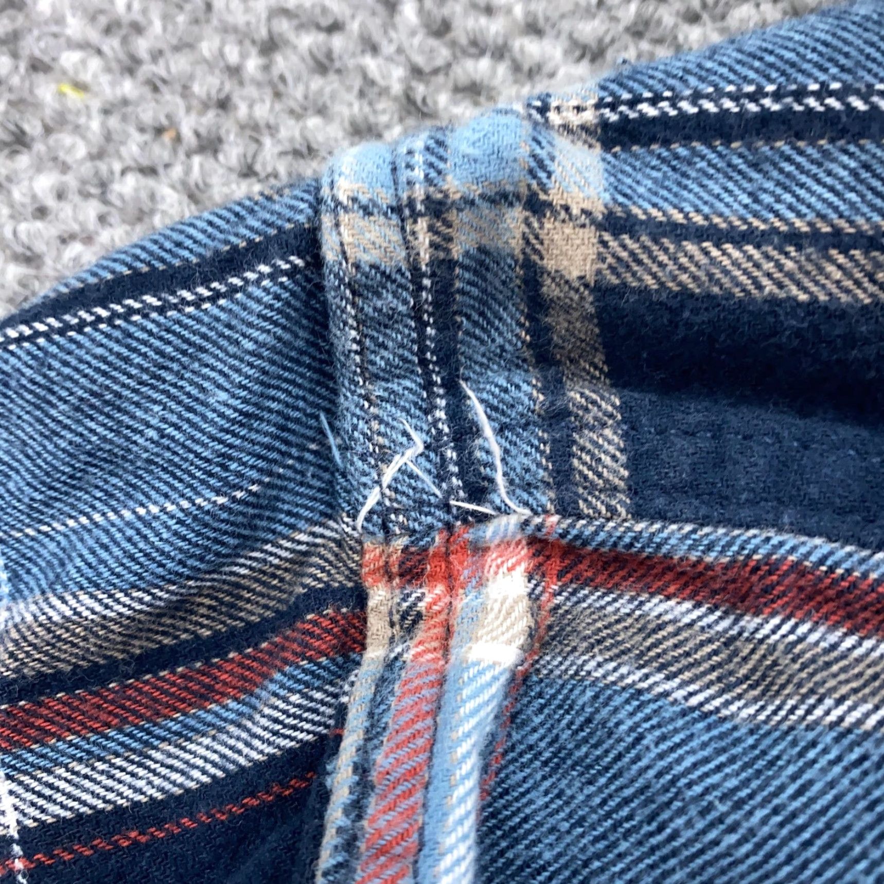 Eddie Bauer Eddie Bauer Shirt Mens XL Blue Red Plaid Flannel Long Sleeve Western Pocket Size US XL / EU 56 / 4 - 7 Thumbnail
