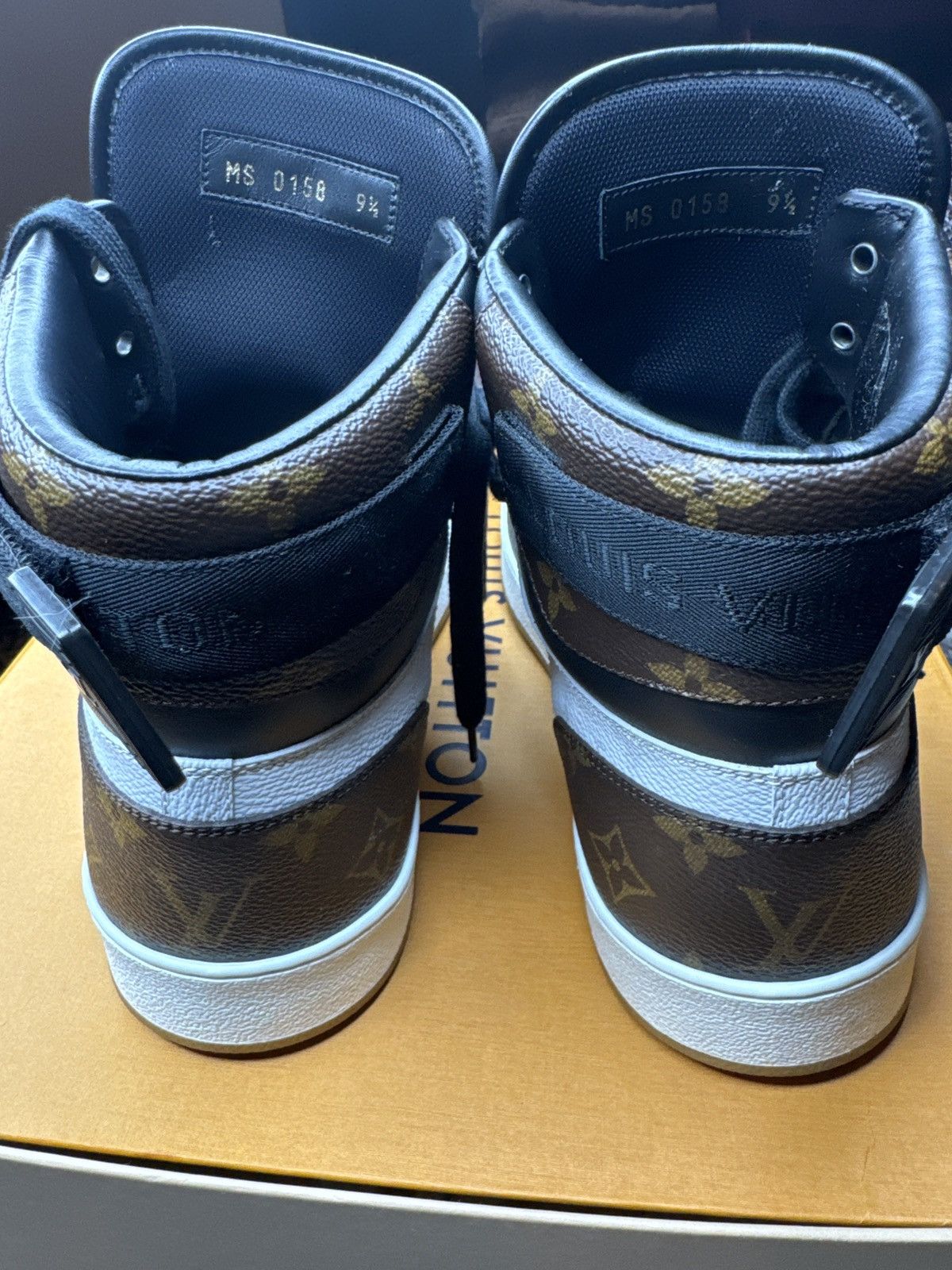 Louis Vuitton Louis Vuitton Rivoli Sneaker Boot Size US 9.5 / EU 42-43 - 6 Thumbnail