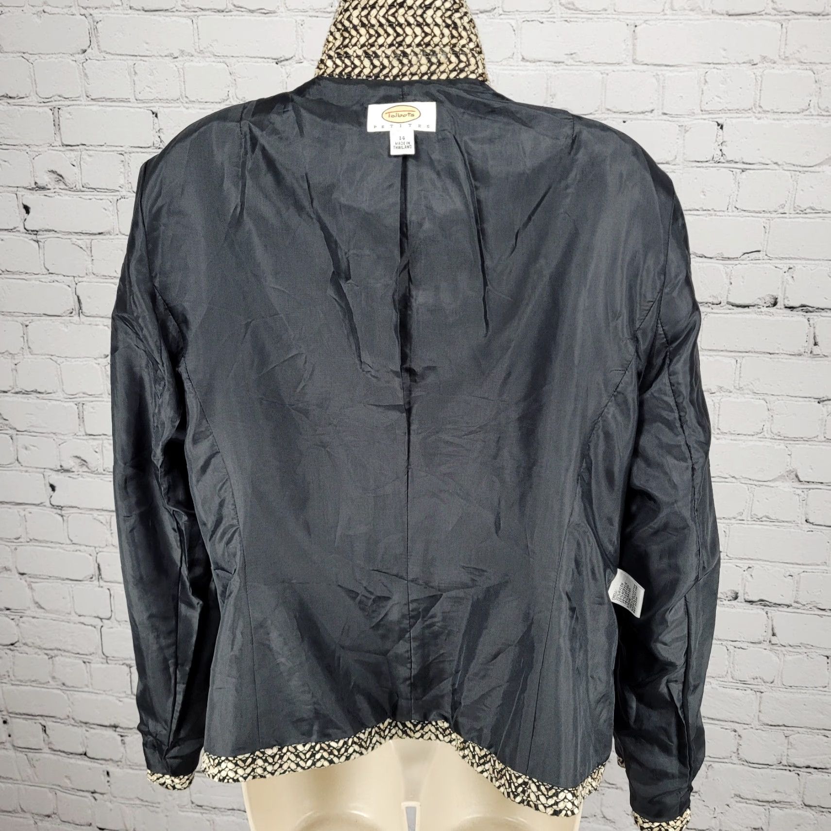 Talbots Talbots Jacket 14P Beige Black Textured Buttoned Collared Lined Long Sleeve Size XL / US 12-14 / IT 48-50 - 6 Thumbnail