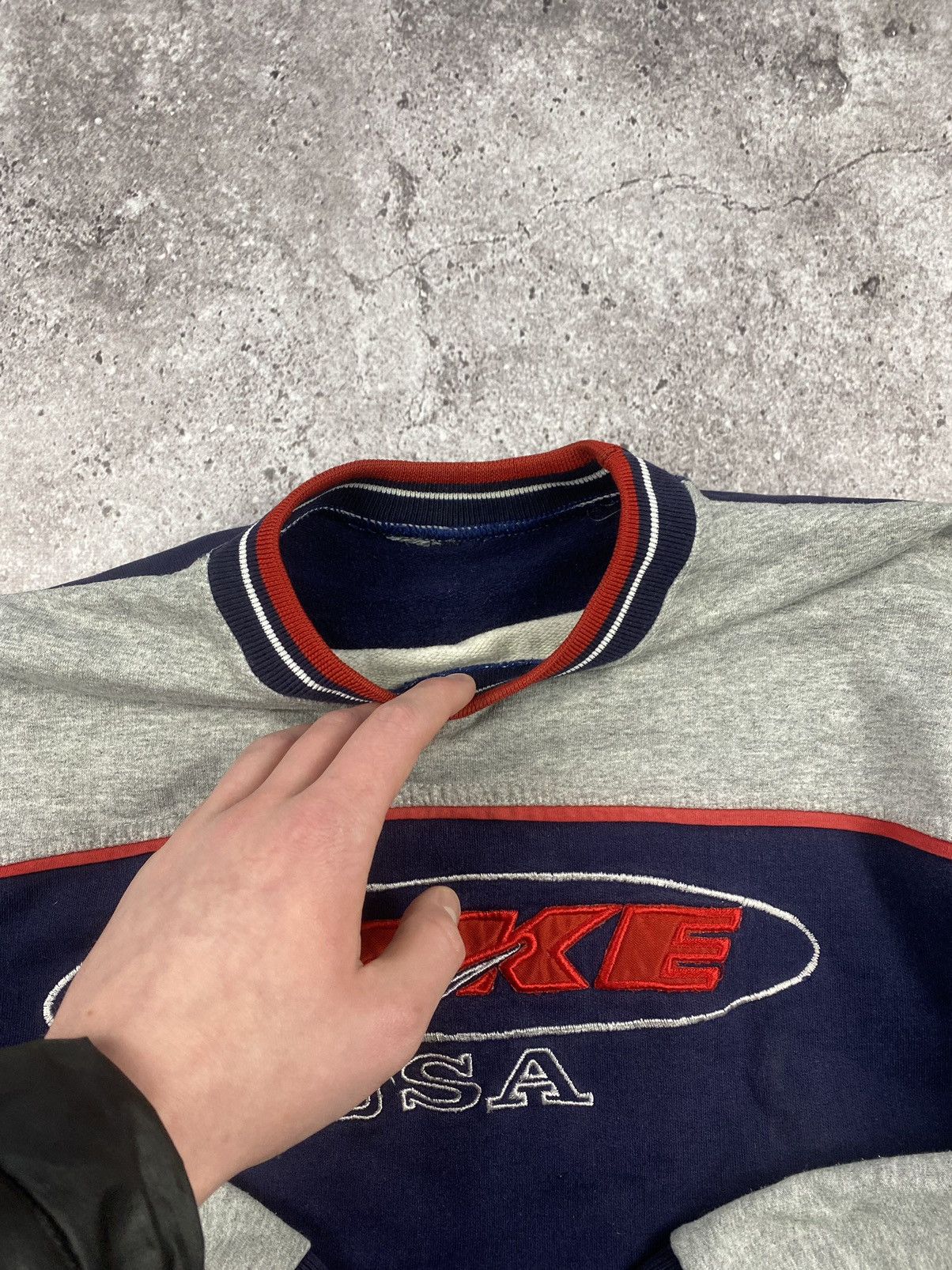Nike × Vintage Crazy Rare Vintage 90's Nike USA Sweatshirt Big Swoosh Y2K Size US L / EU 52-54 / 3 - 3 Thumbnail