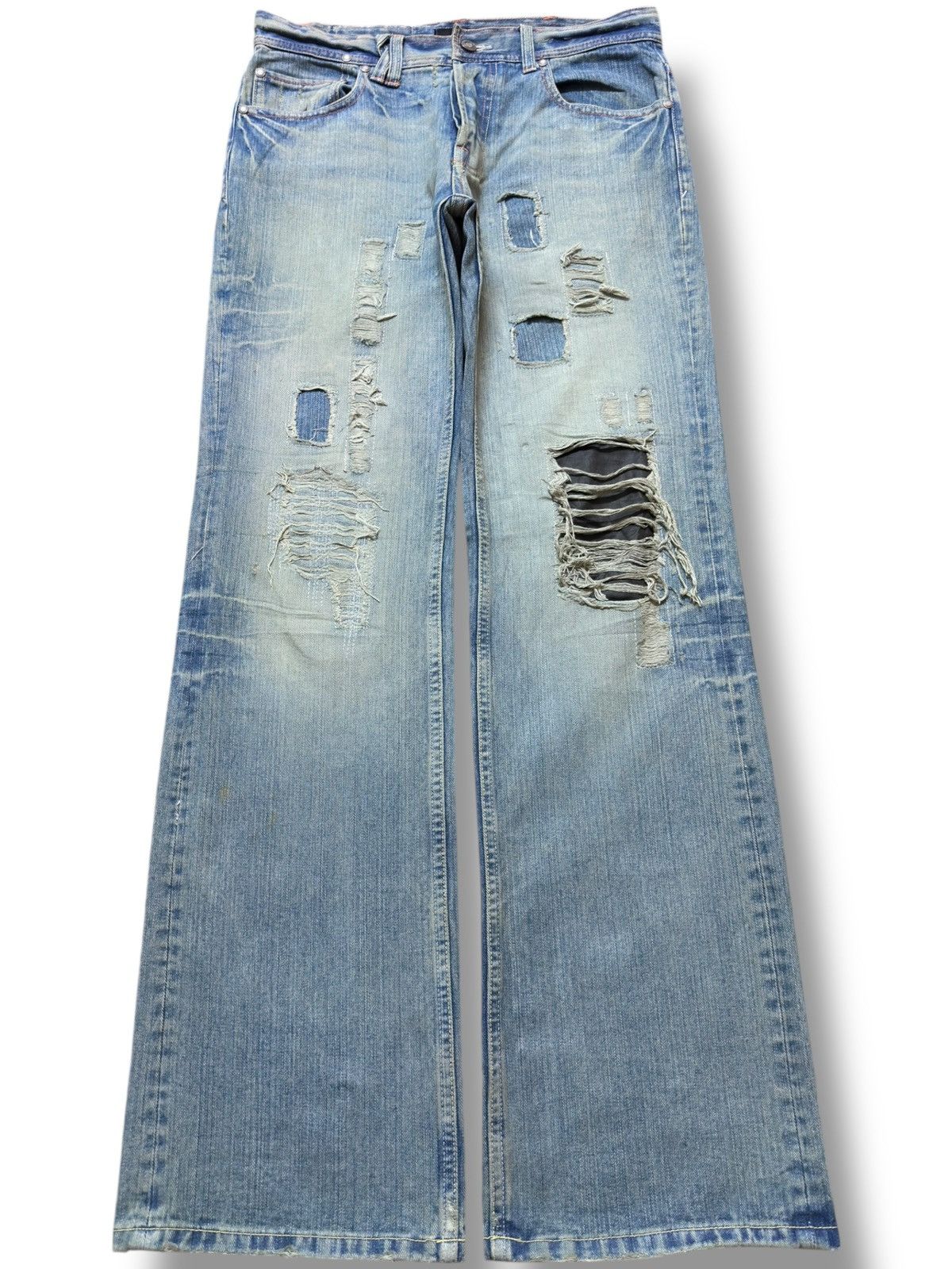 Beauty Beast Vintage Blaind Alley Ripped Mudwash Grunge Distressedd Denim Size US 31 - 1 Thumbnail