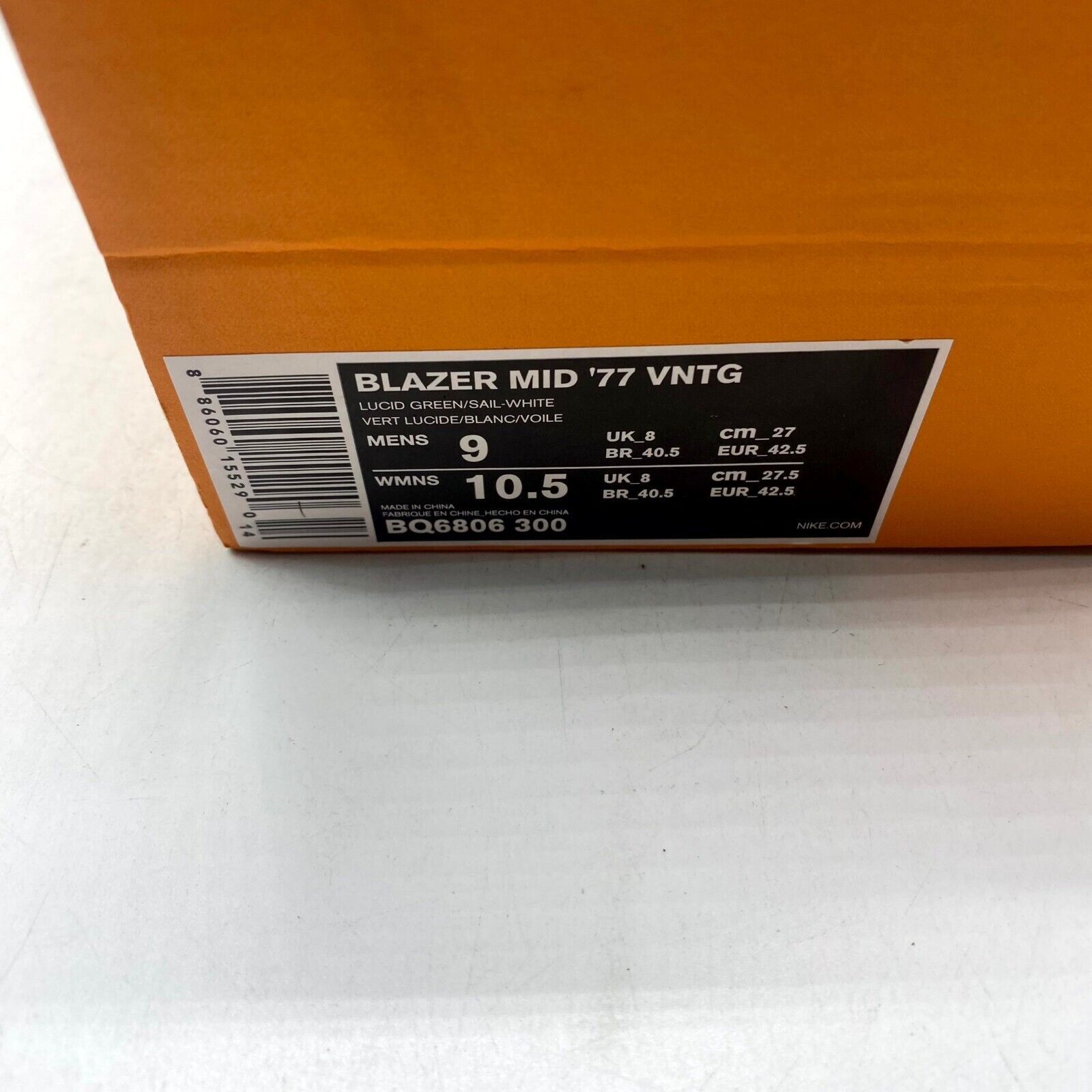 Nike NEW Nike Blazer Mid '77 VNTG White Green BQ6806-300 Size US 9 / EU 42 - 9 Thumbnail
