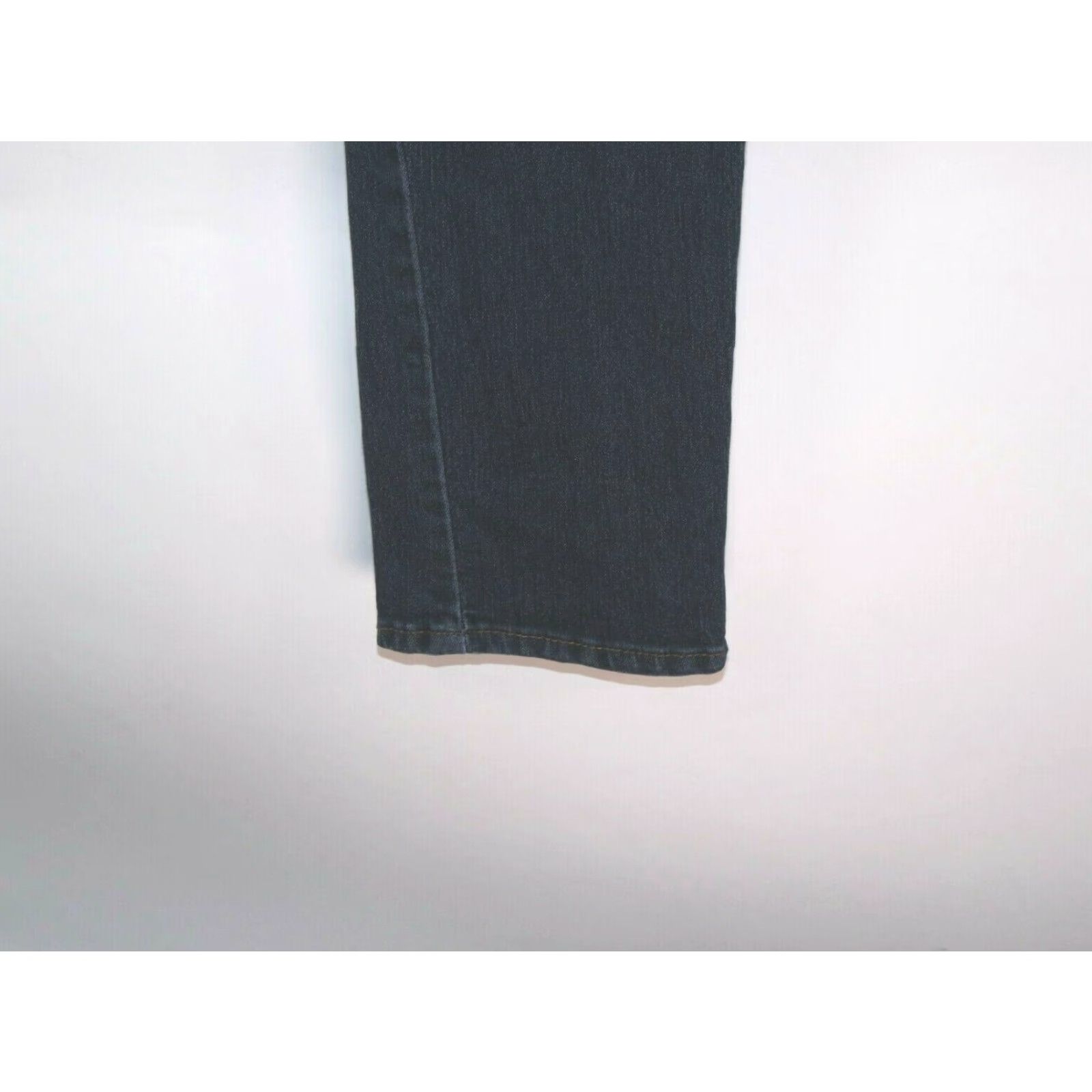 Levi's Levi's Signature Jeans Skinny Denim Blue 18M Adult Women 36X29 Jeans 5-Pocket Stretch Wool? Size 40" / US 18 - 2 Thumbnail
